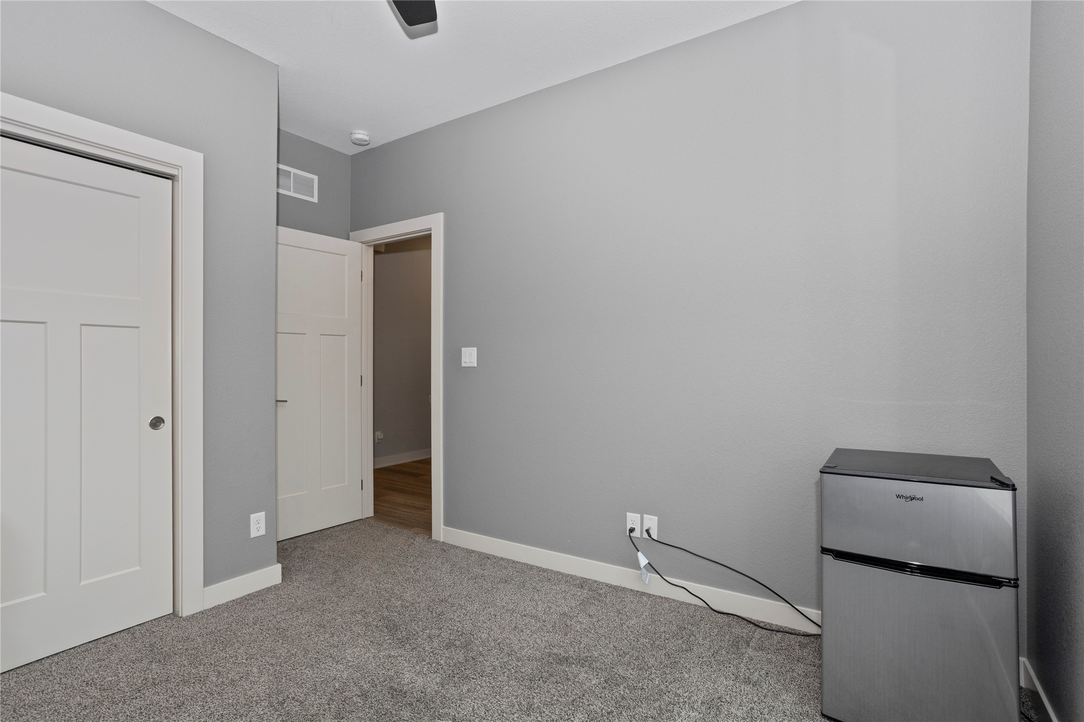 1105 Hunter Court