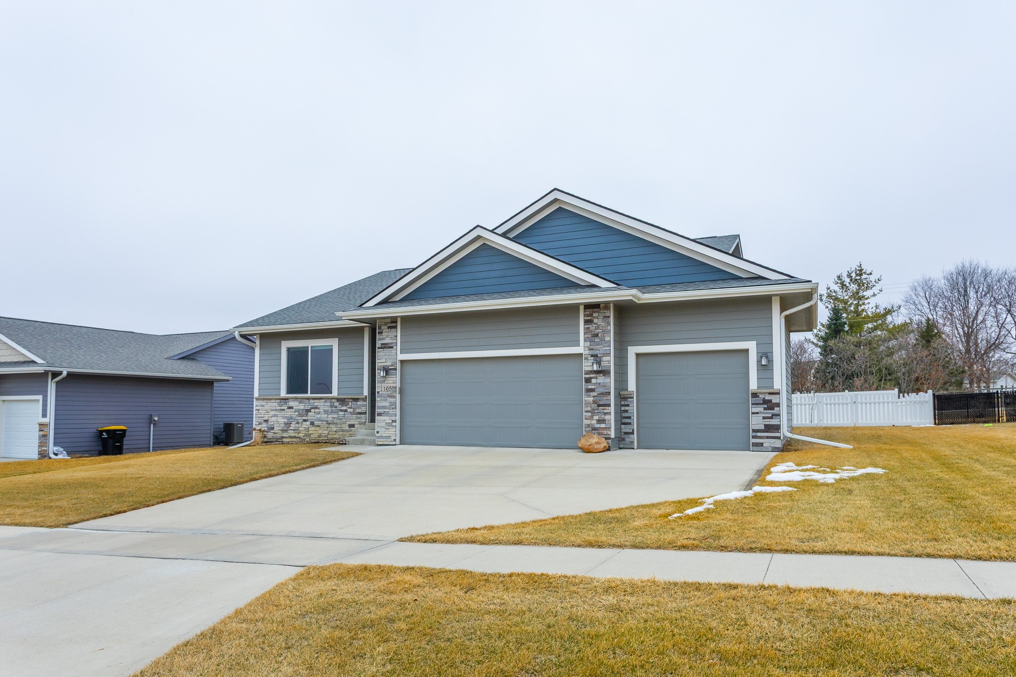 1105 Hunter Court