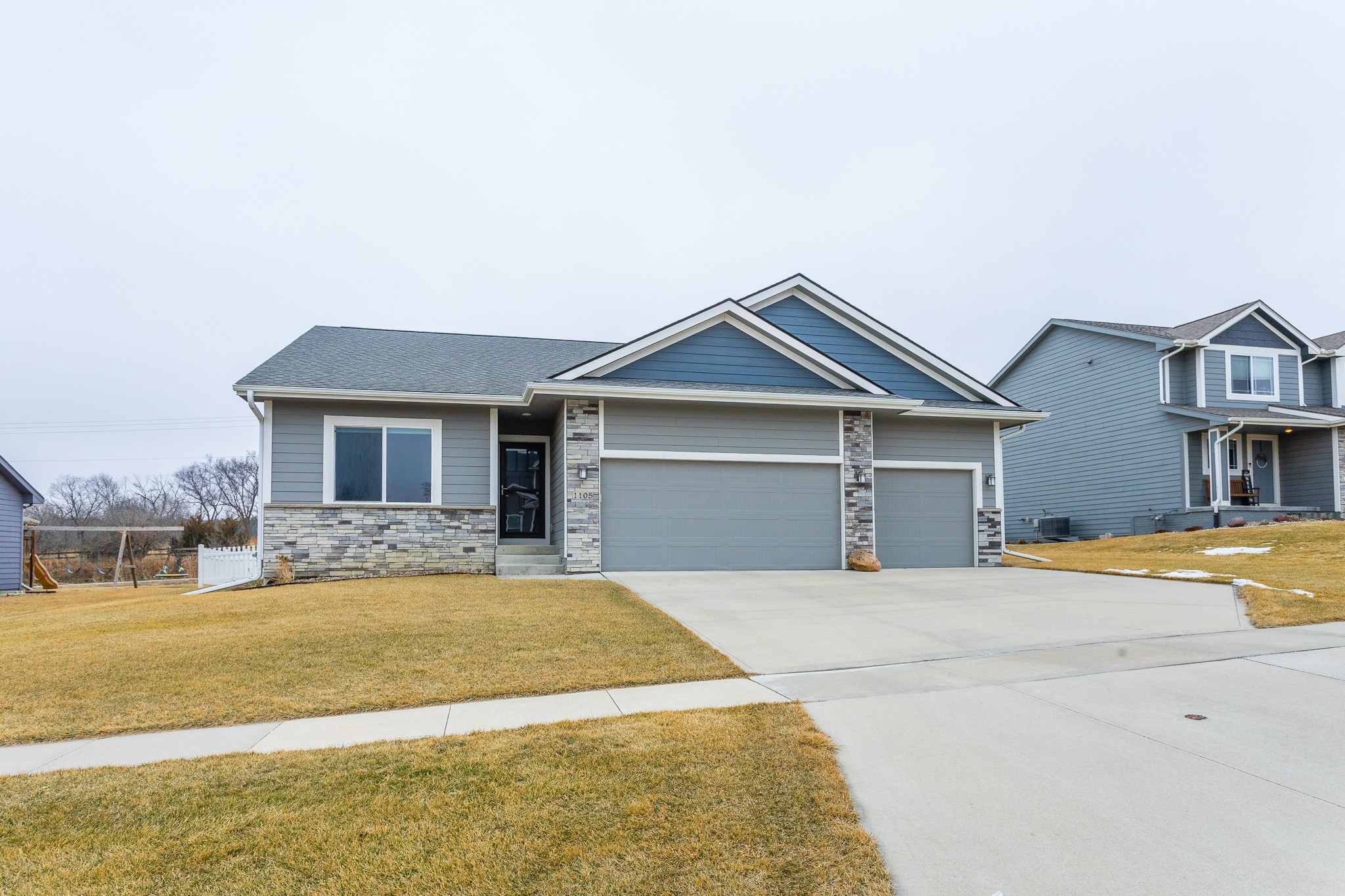 1105 Hunter Court