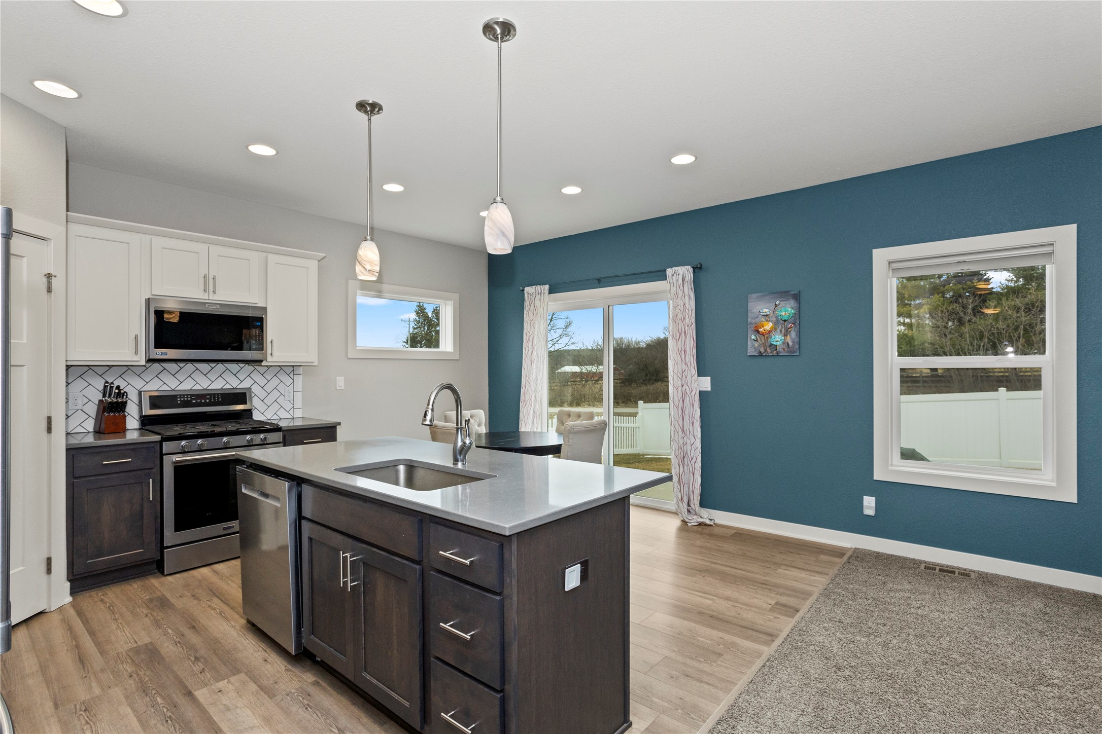 1105 Hunter Court