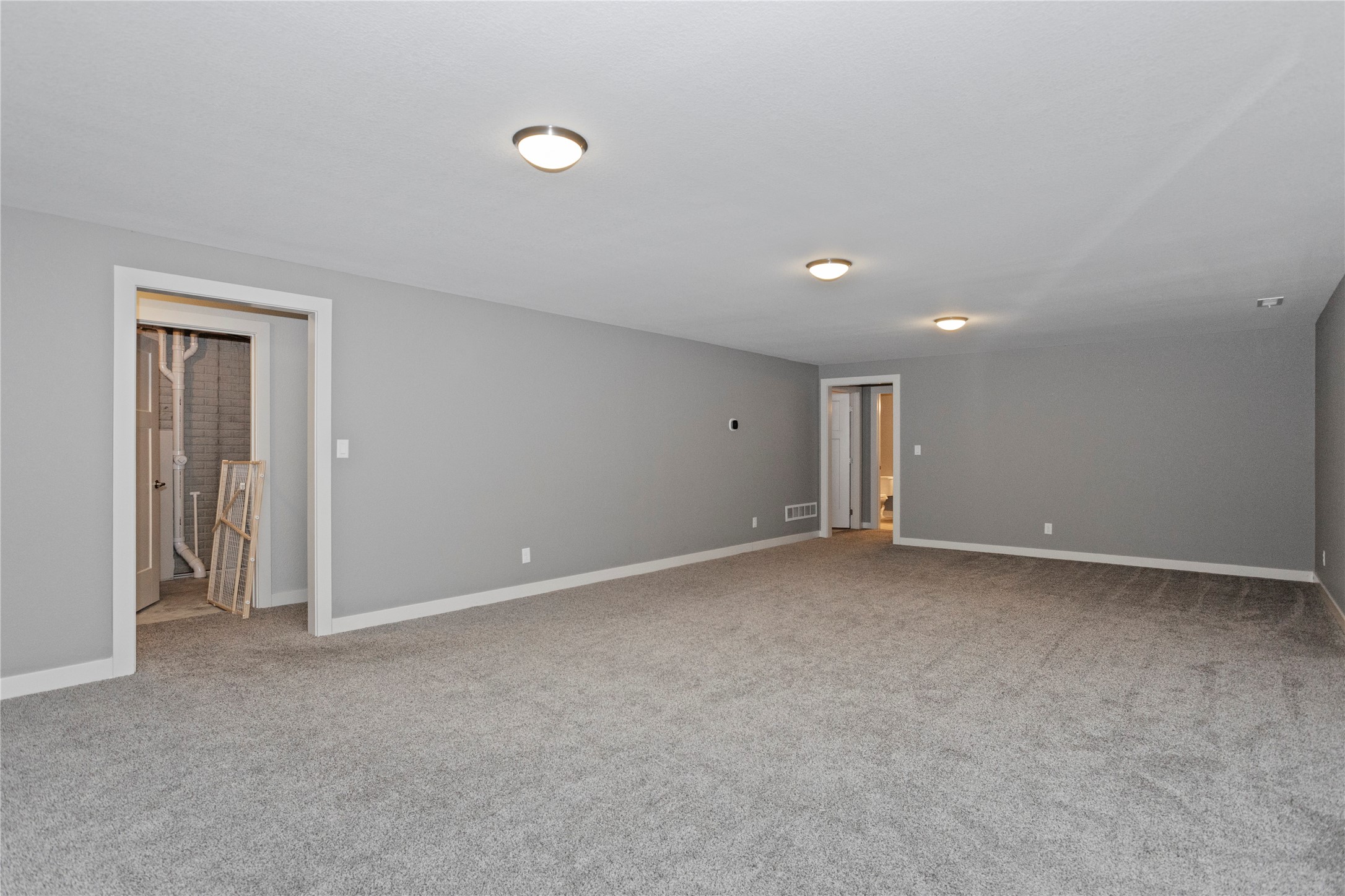 1105 Hunter Court