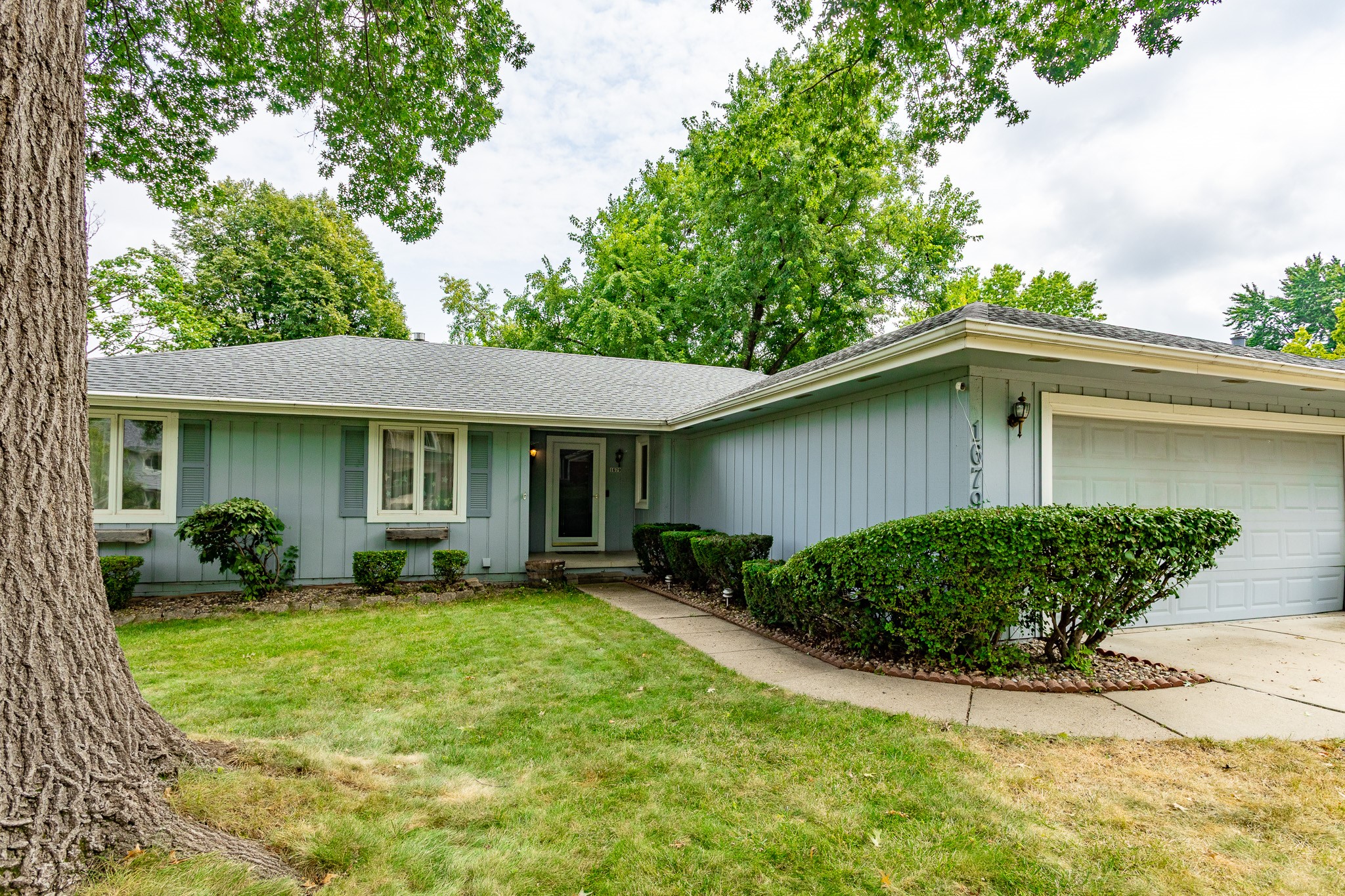 1679 NW 99th Street