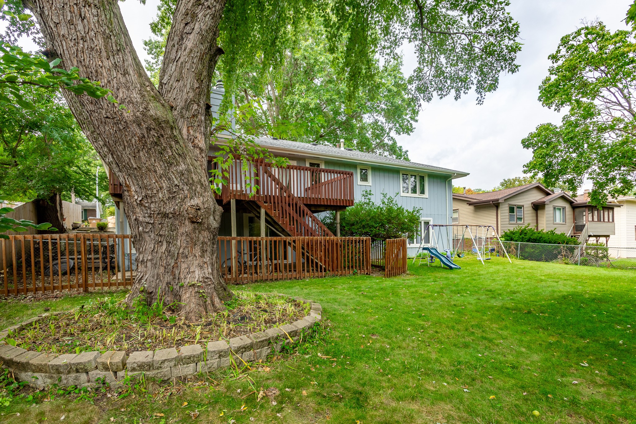 1679 NW 99th Street