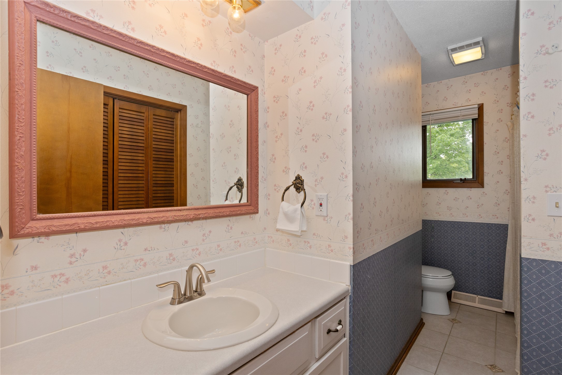 1679 NW 99th Street
