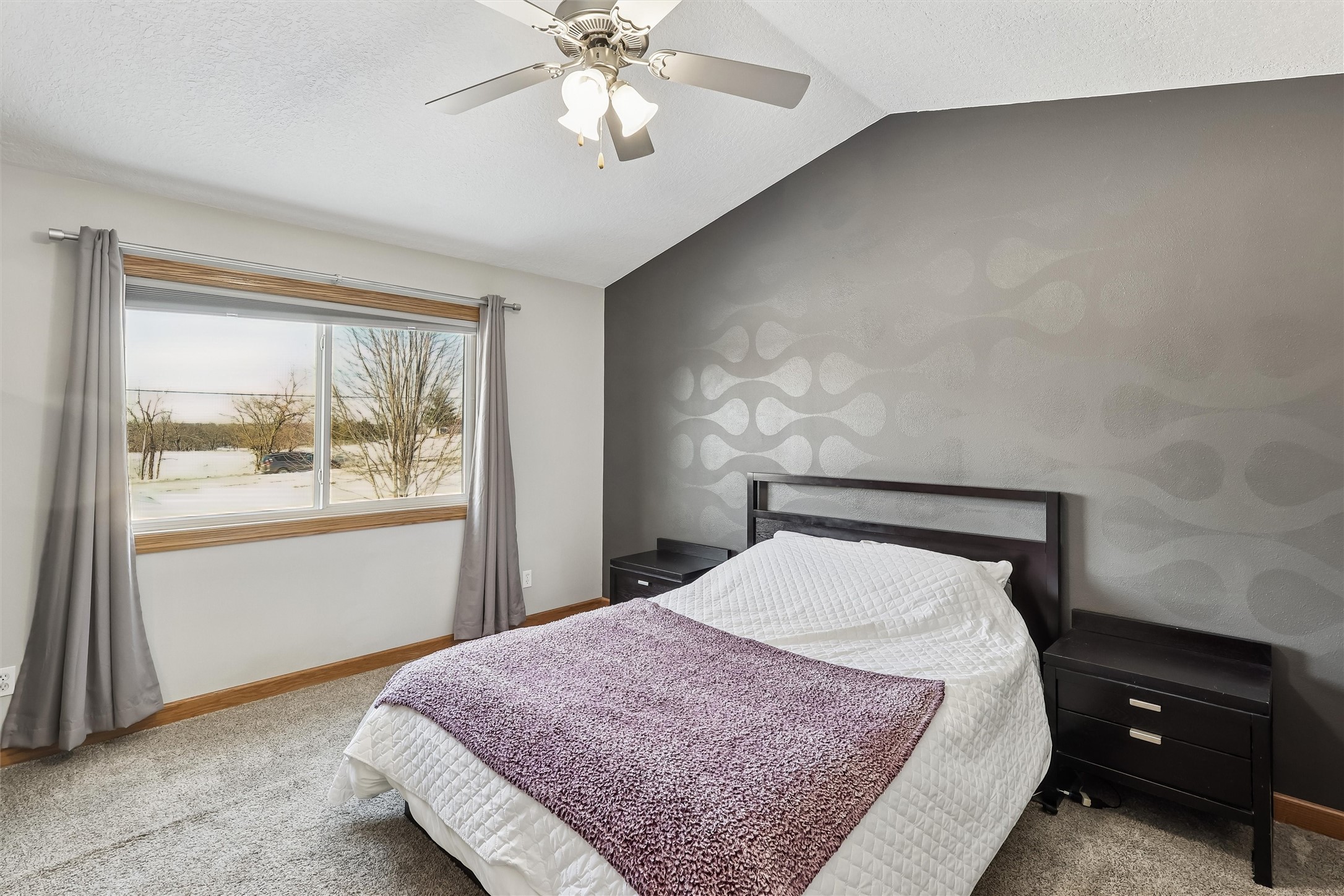 2818 E Kenyon Avenue