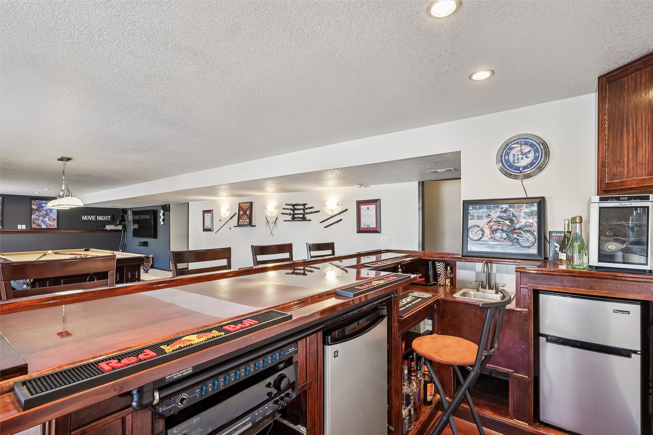 2818 E Kenyon Avenue