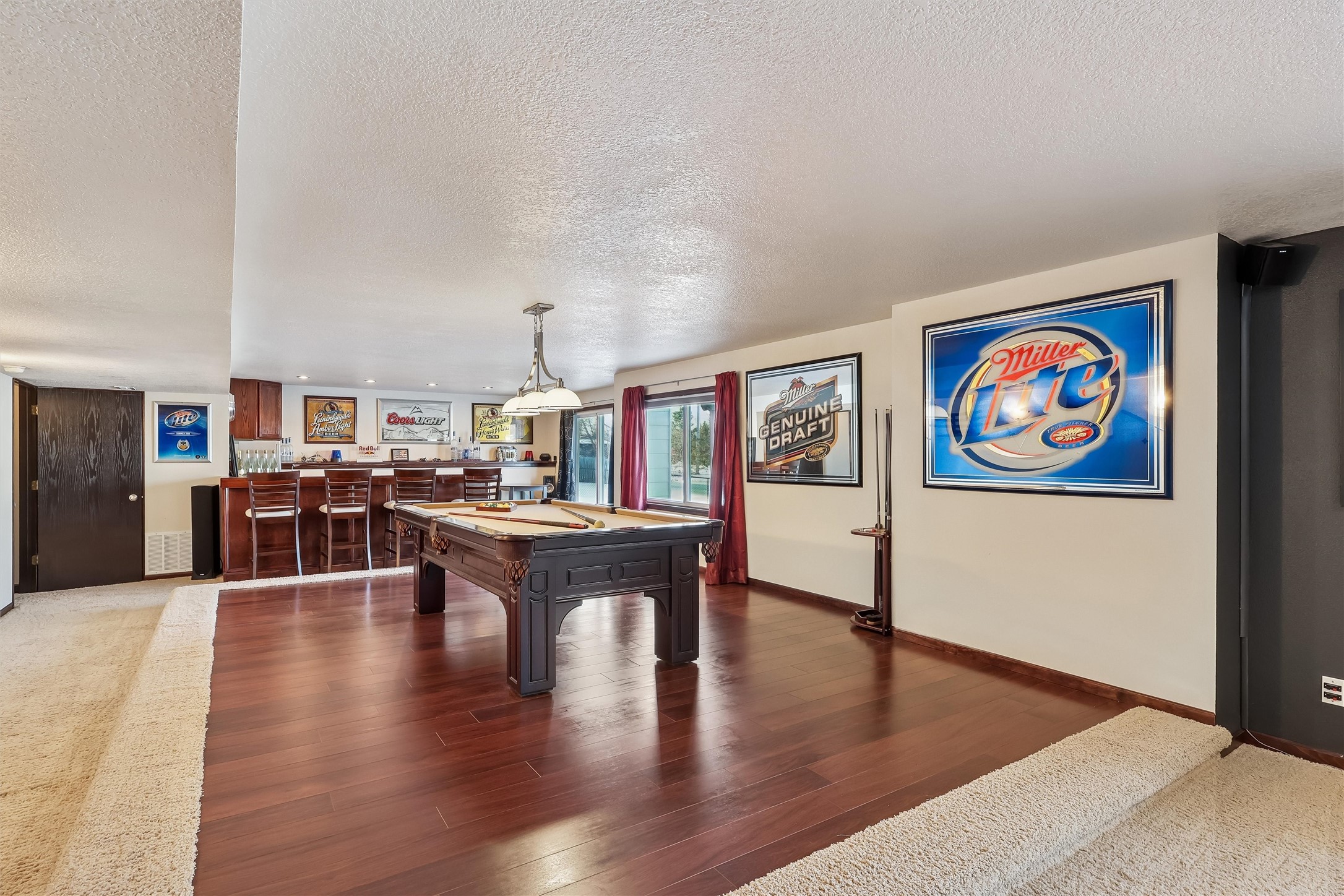 2818 E Kenyon Avenue