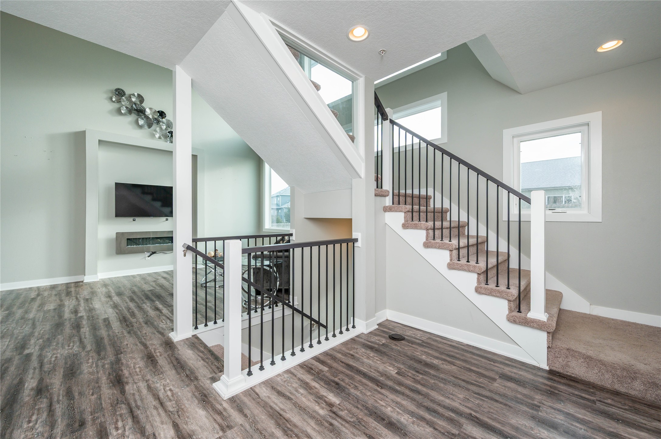 1405 NE Mocking Bird Lane