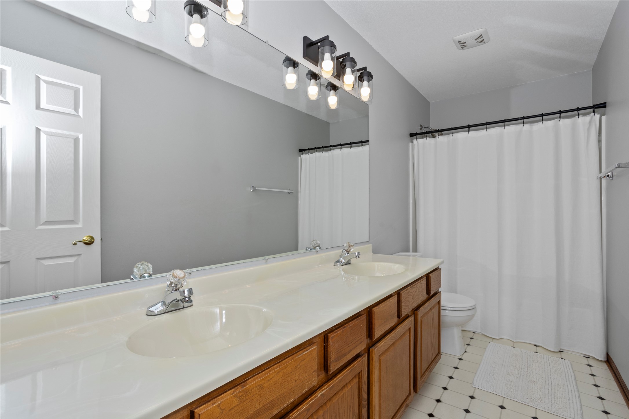 15017 Wildwood Drive