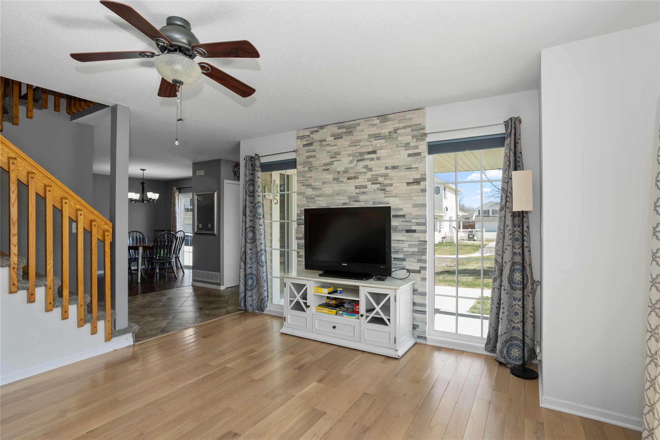 85 SE Melrose Drive
