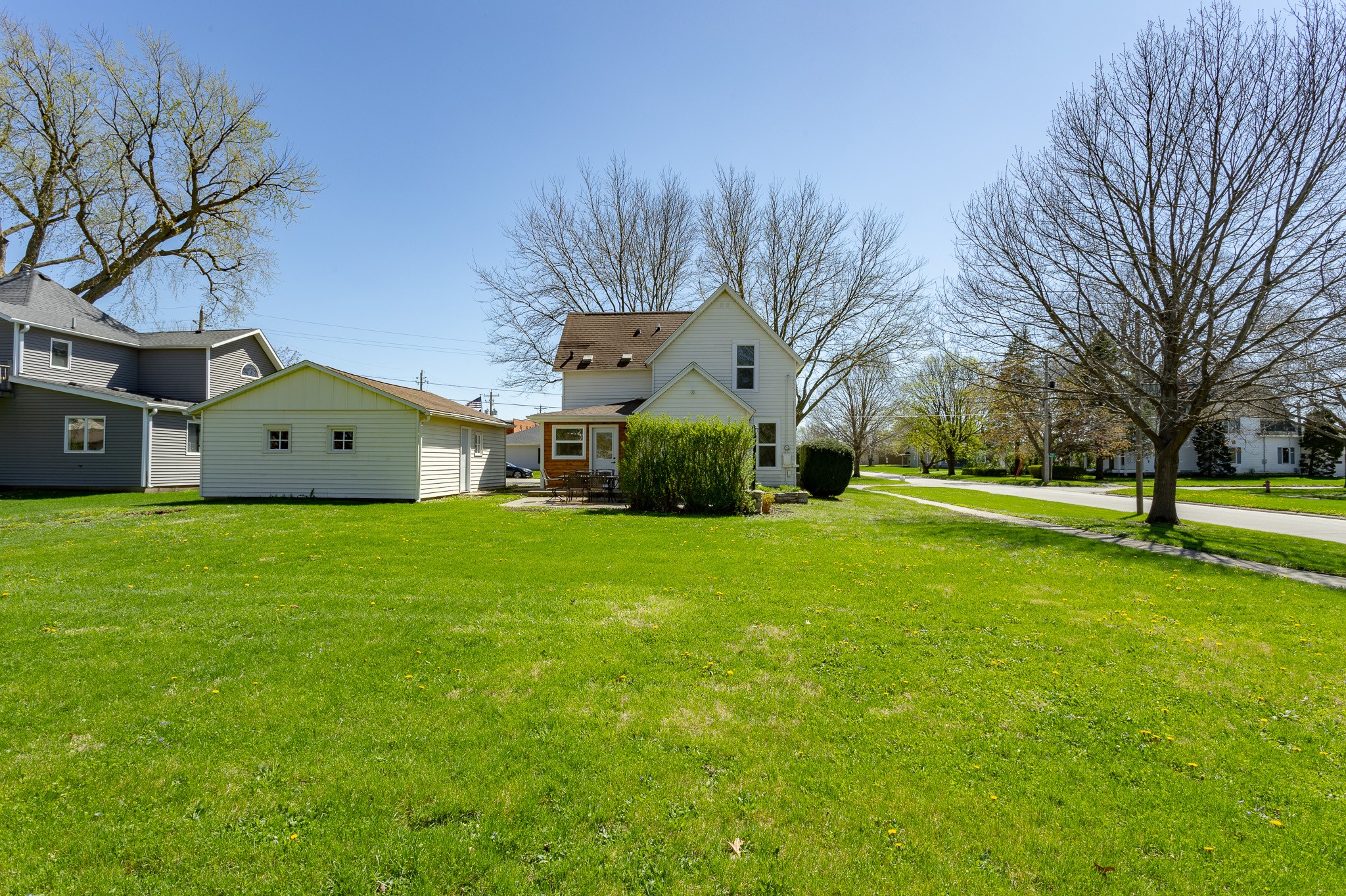 155 NW 2nd Street