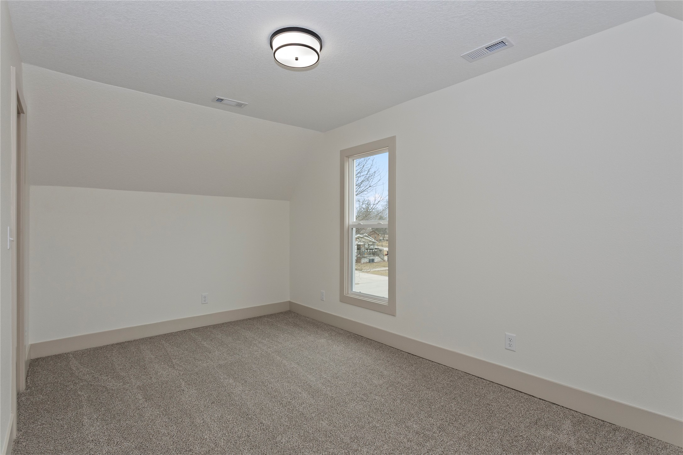 155 NW 2nd Street