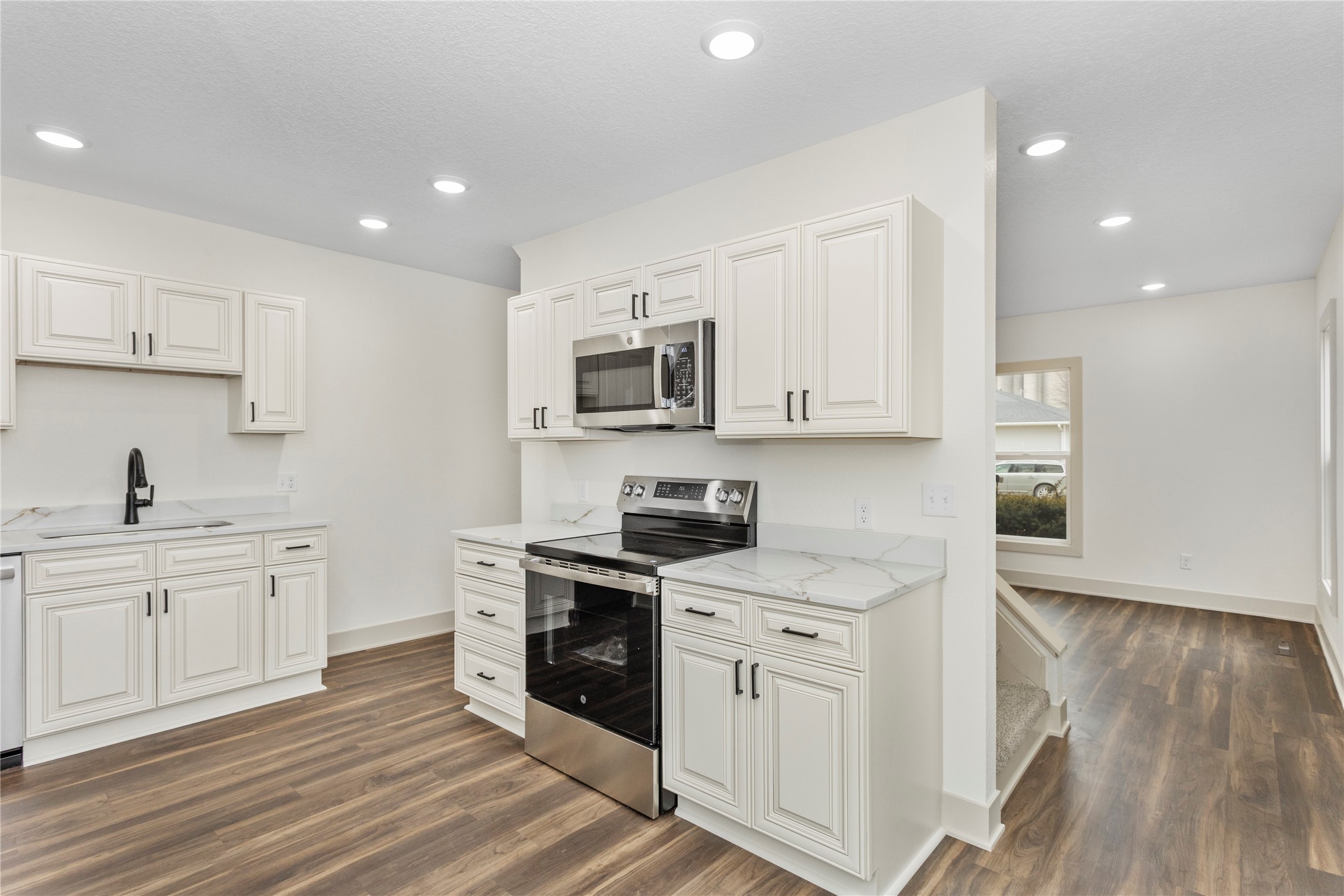 155 NW 2nd Street