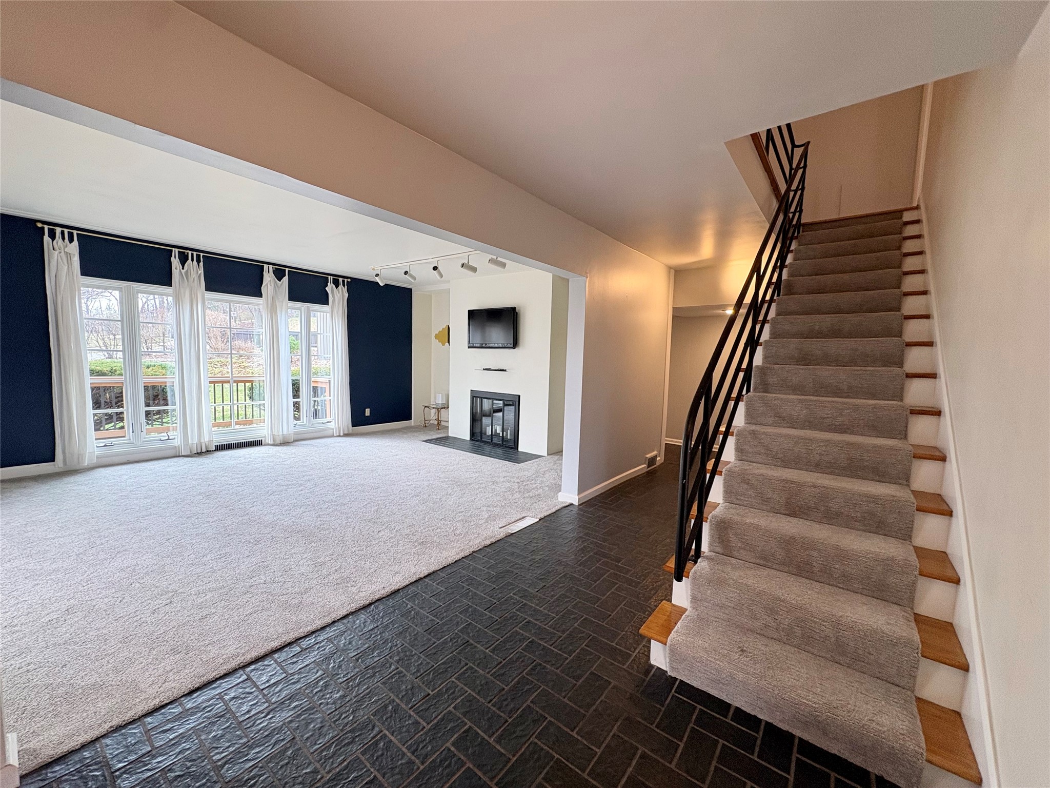 3225 Terrace Drive