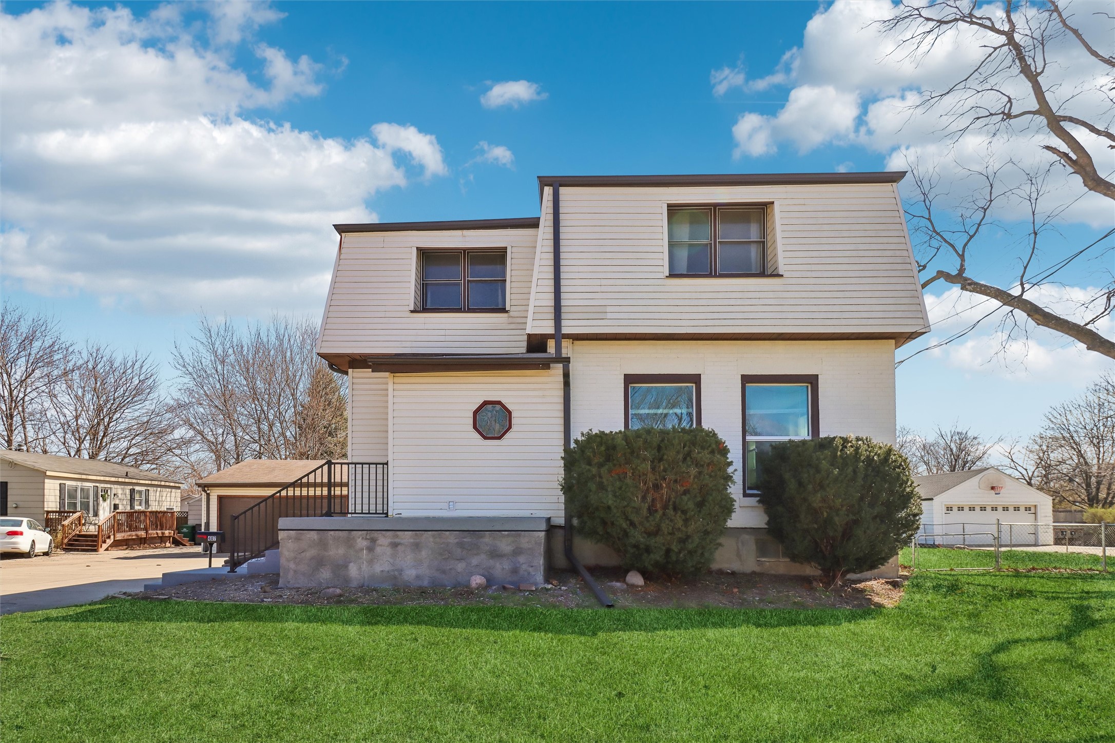 407 SW Des Moines Street