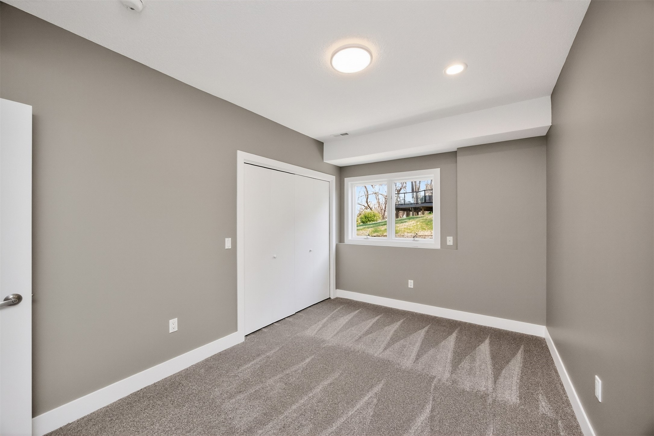 14881 Woodcrest Drive