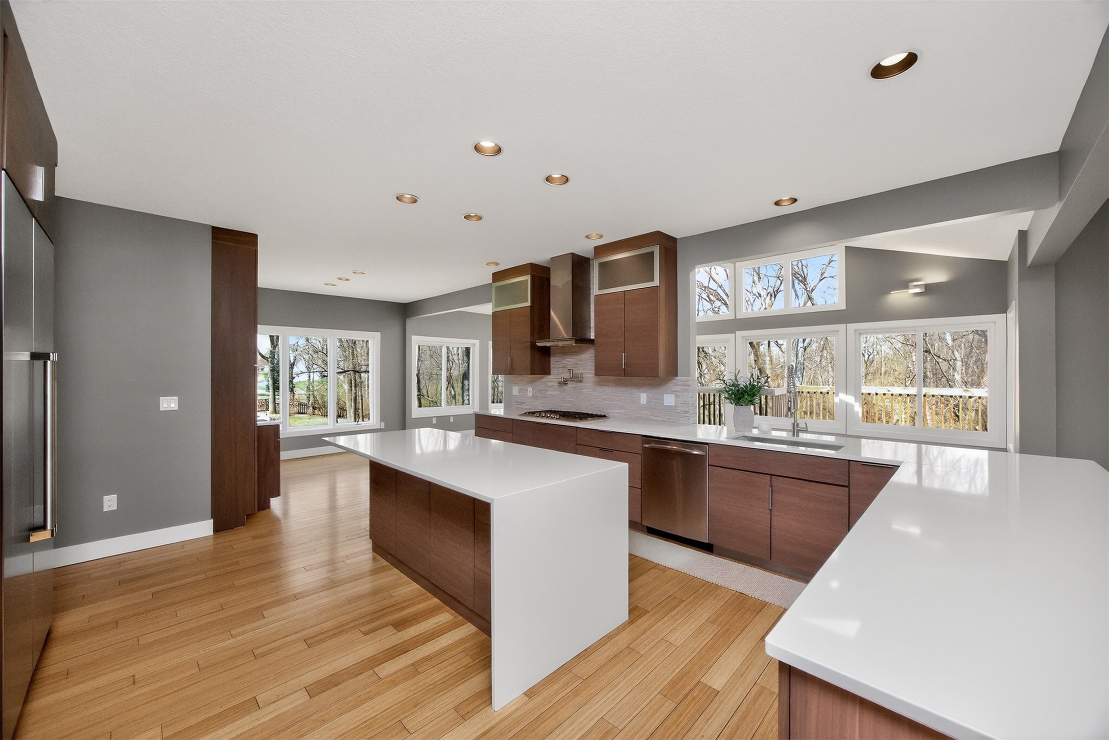 14881 Woodcrest Drive