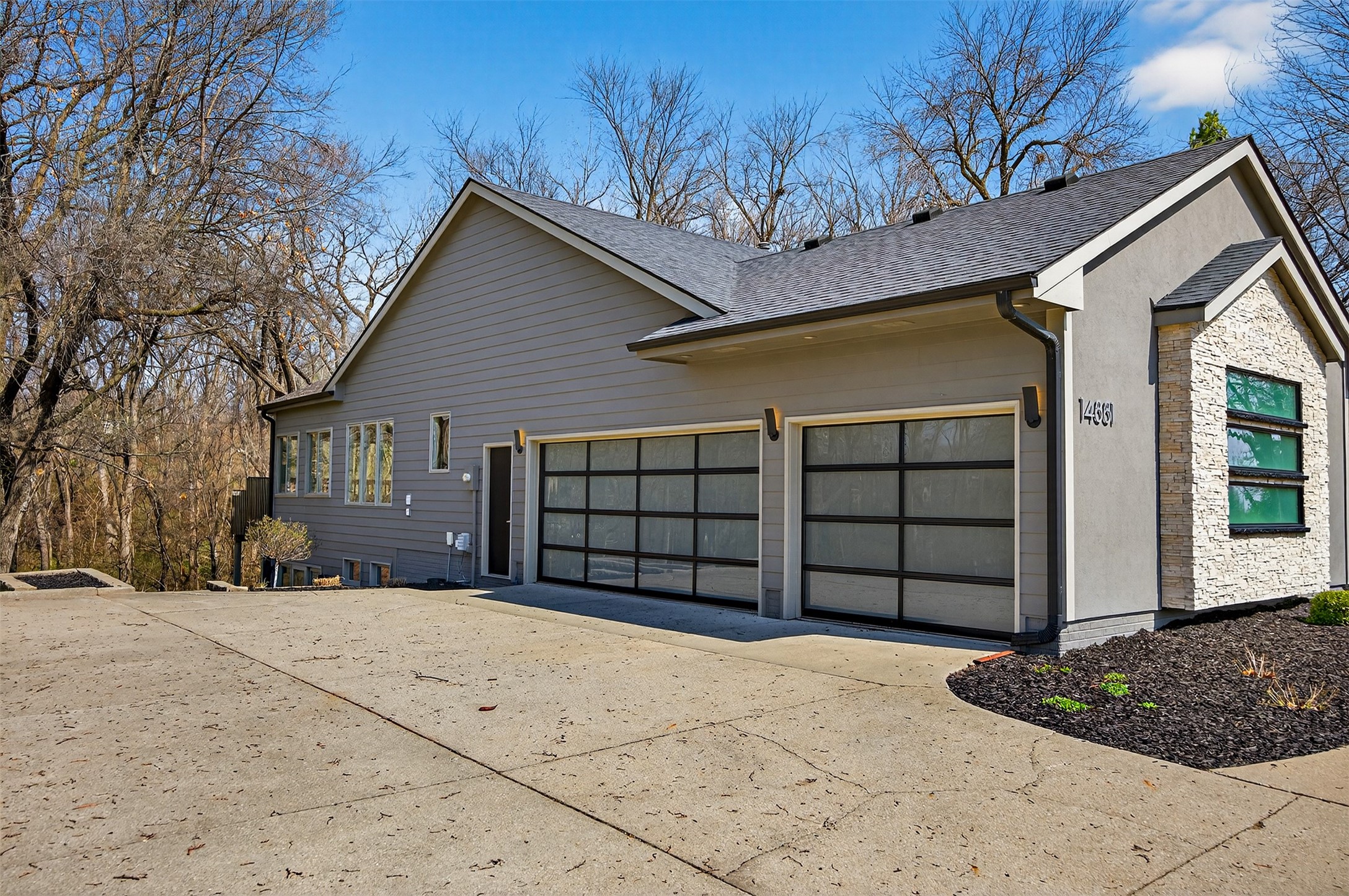 14881 Woodcrest Drive