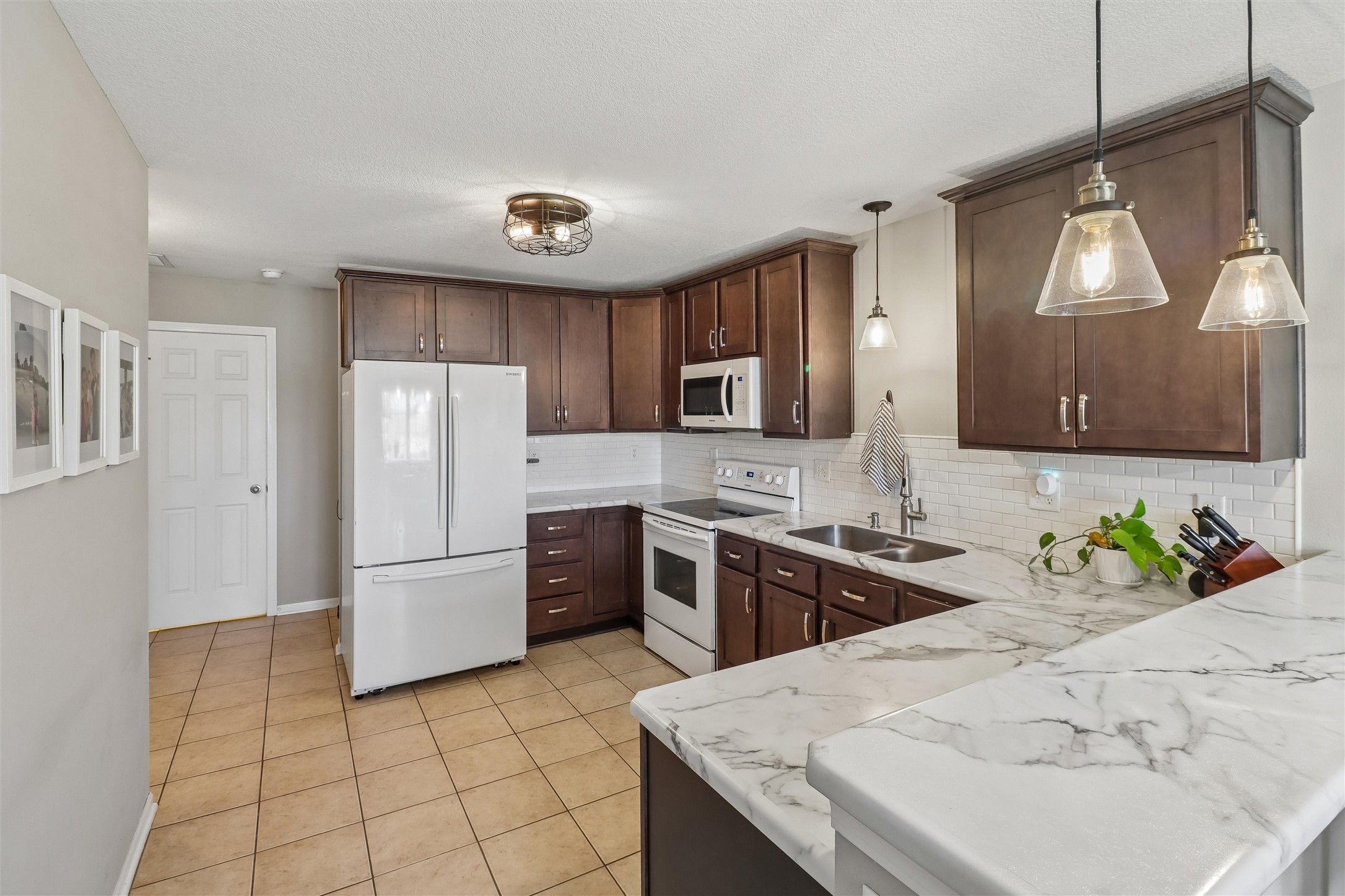 601 Orchard Hills Drive 5006