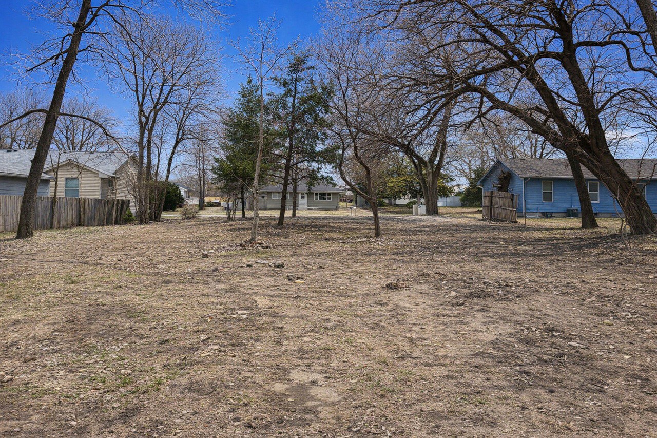 3016 Raccoon Street