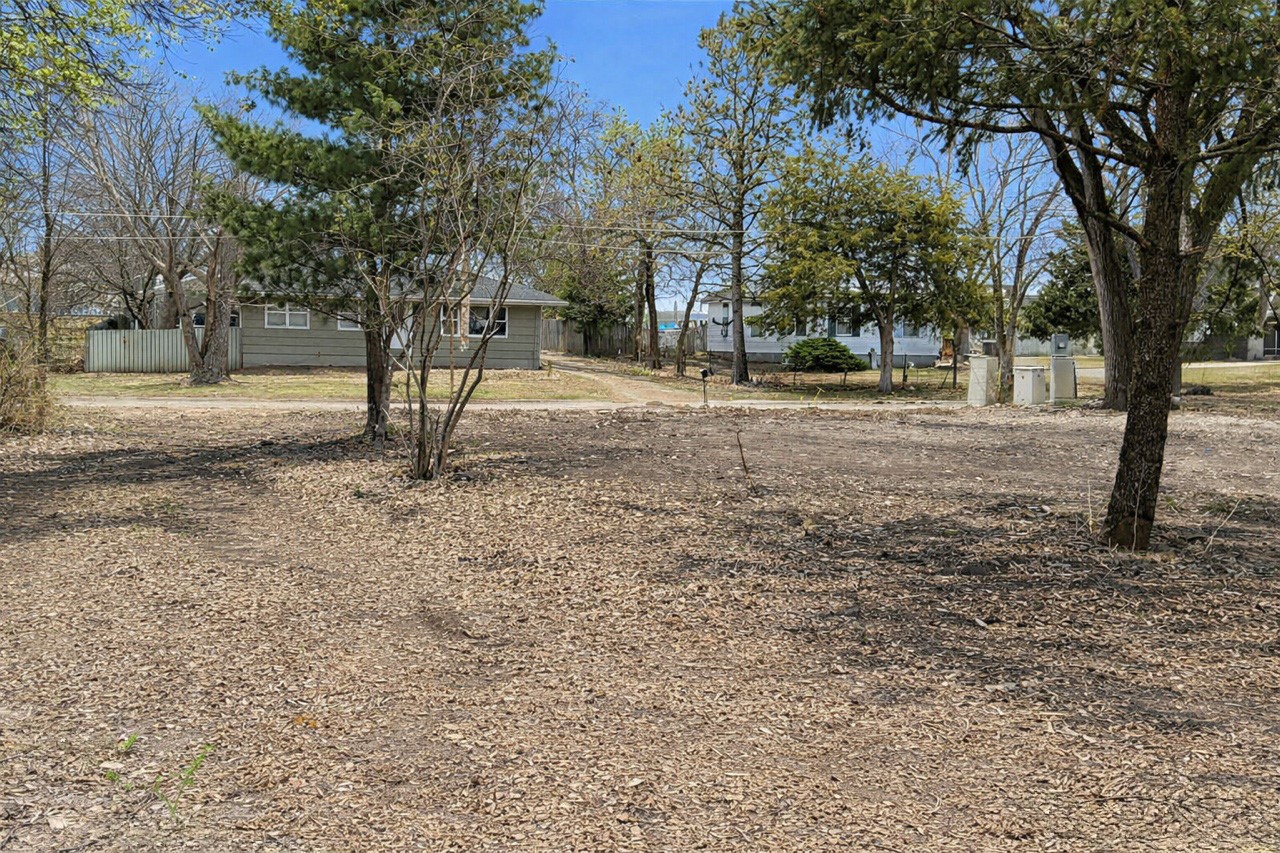 3016 Raccoon Street