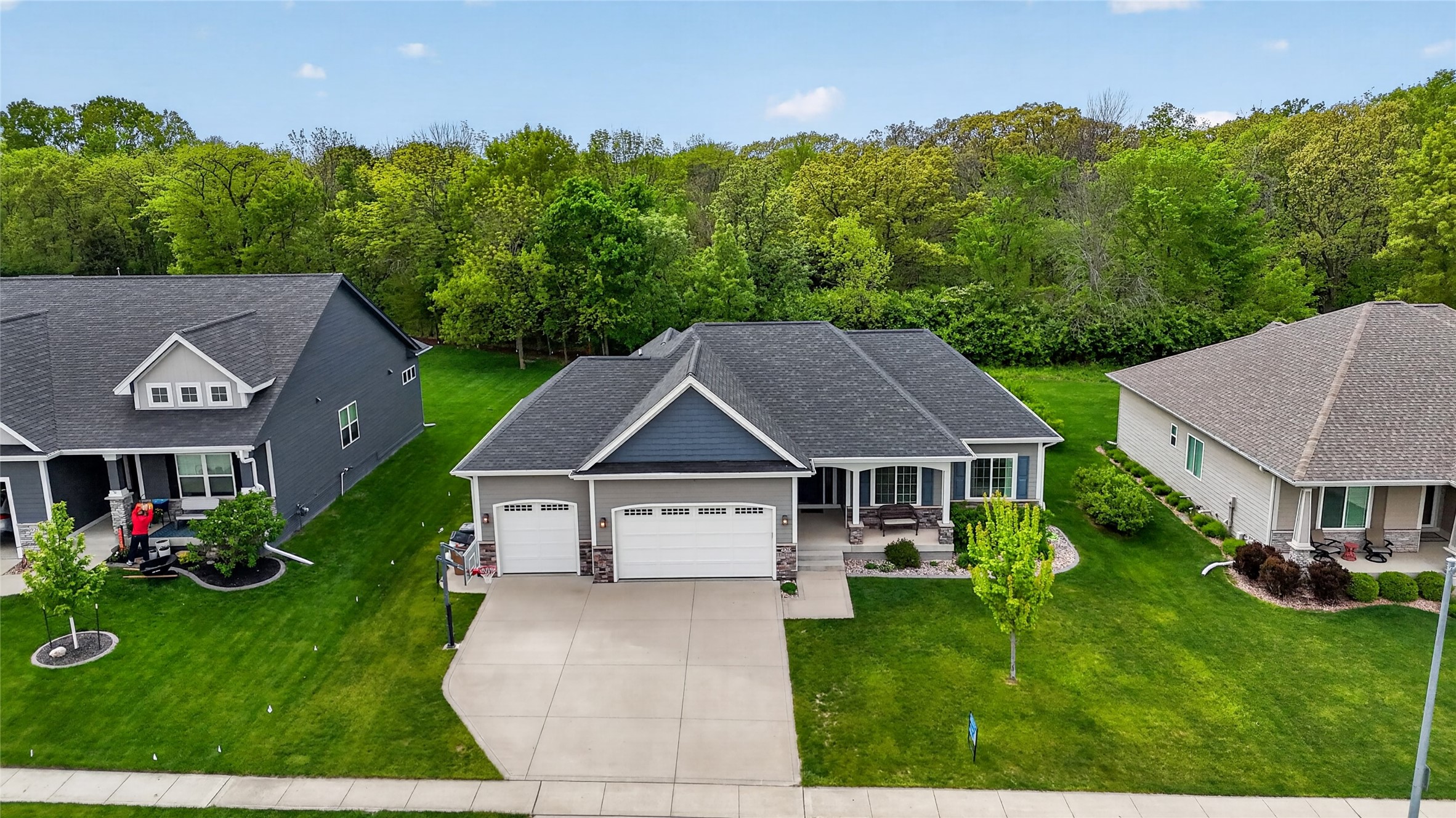 930 Cardinal Drive