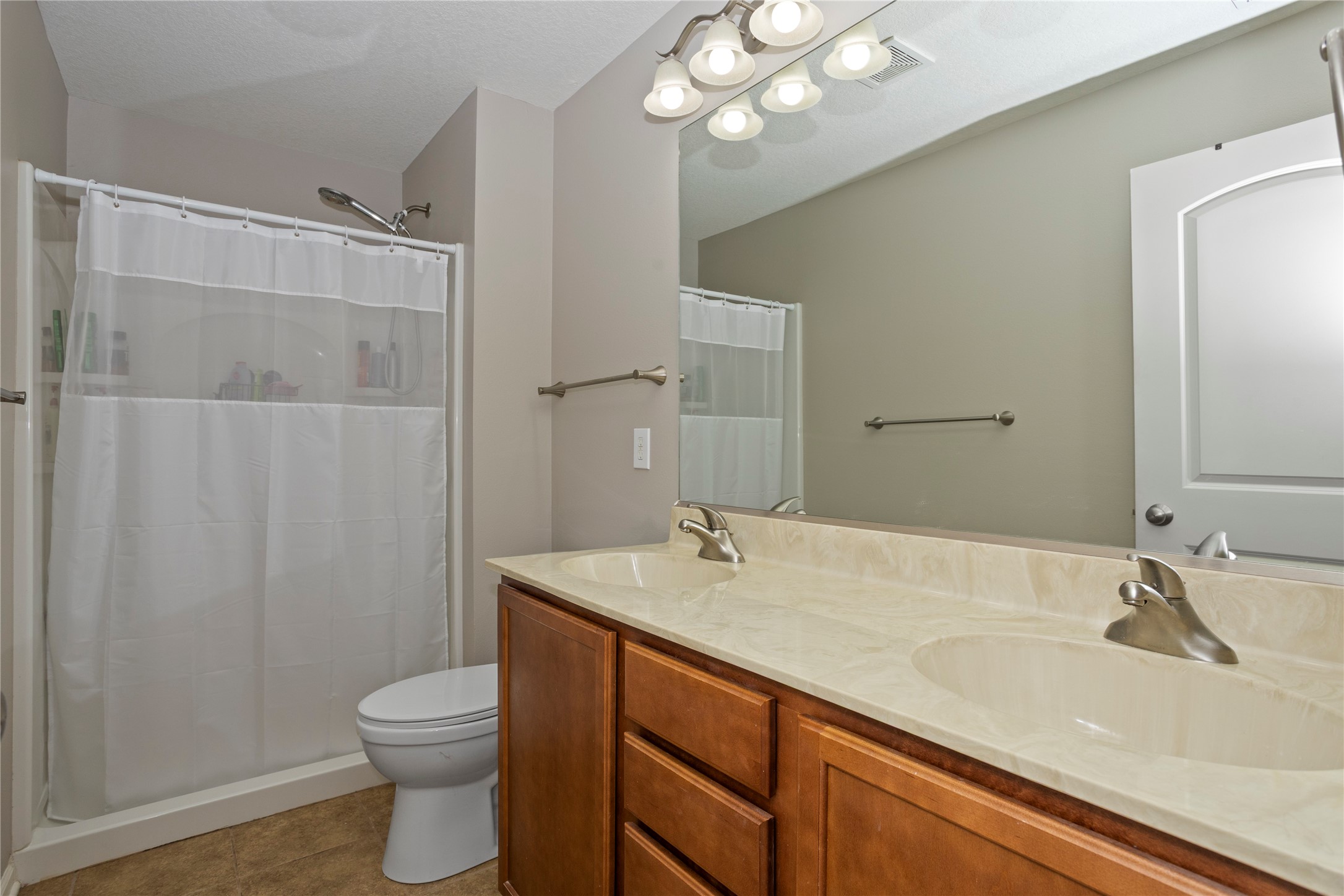 4504 NE Michael Drive