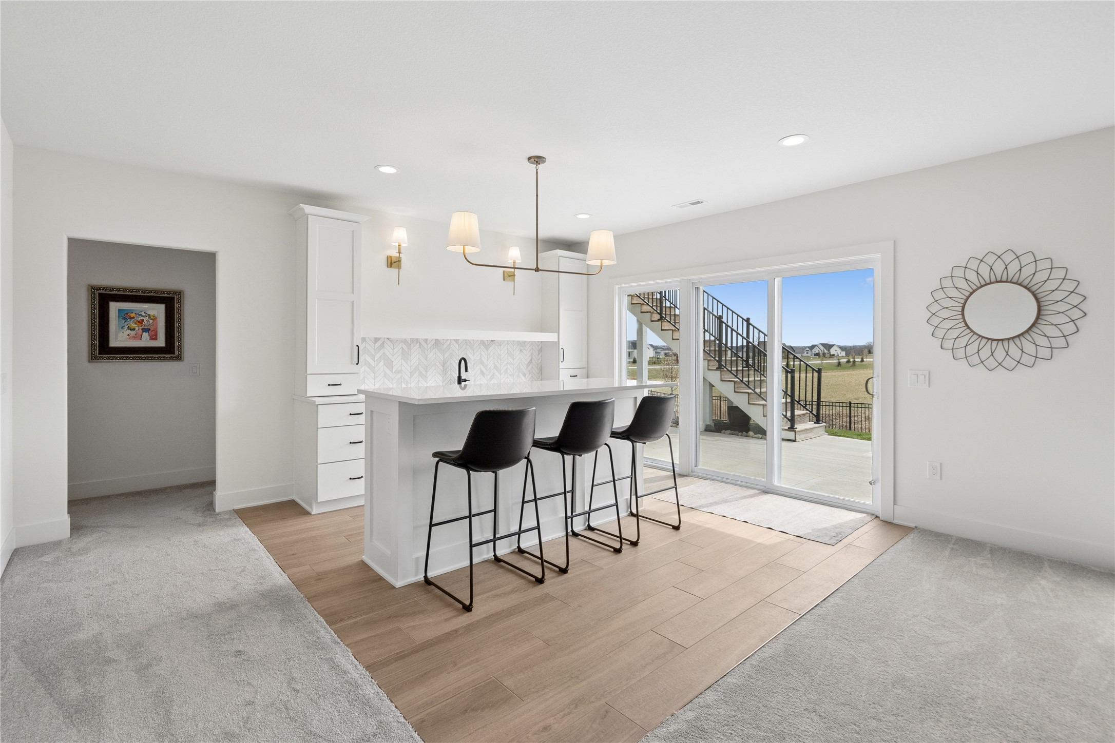 40 NW Valleyview Drive
