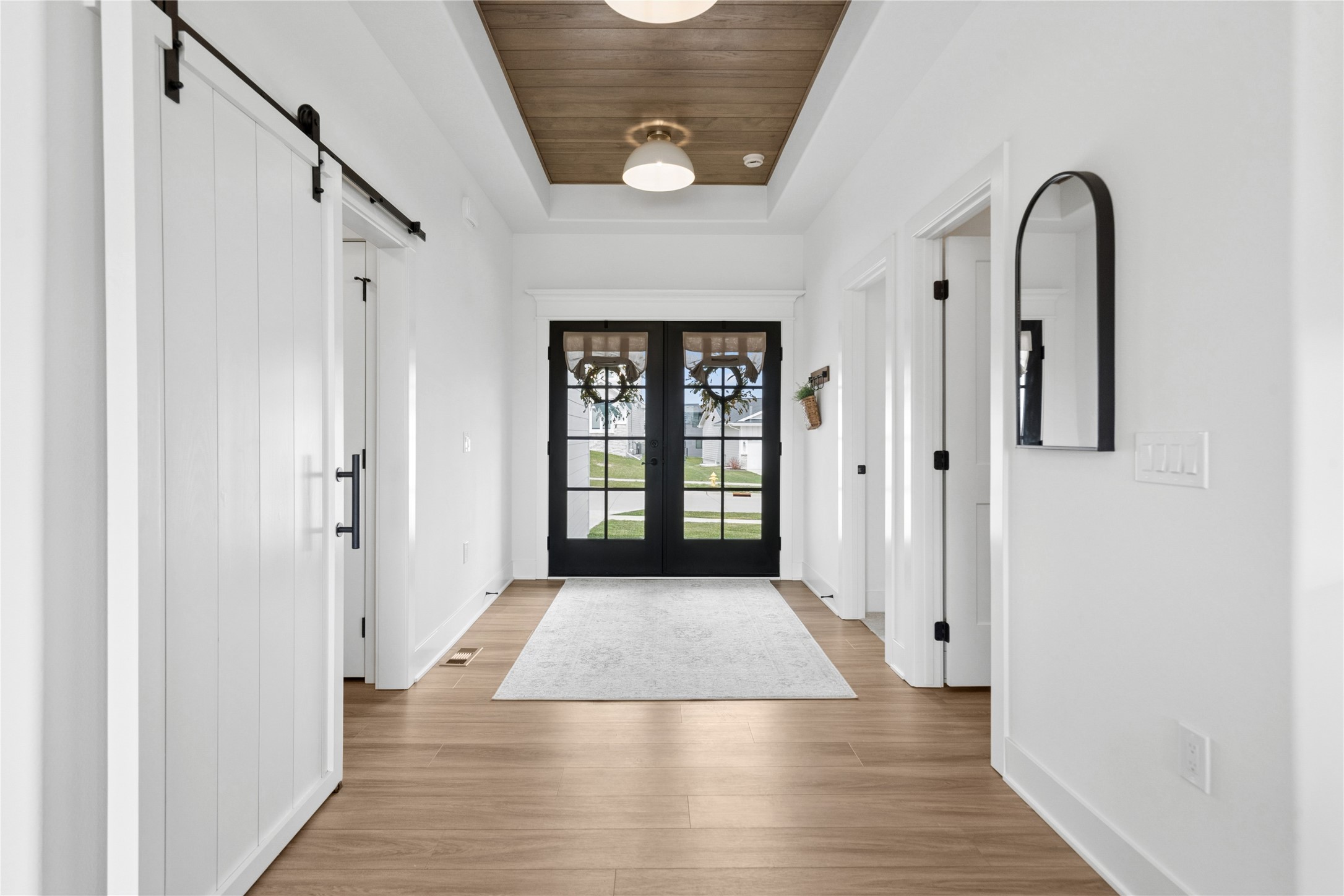 40 NW Valleyview Drive