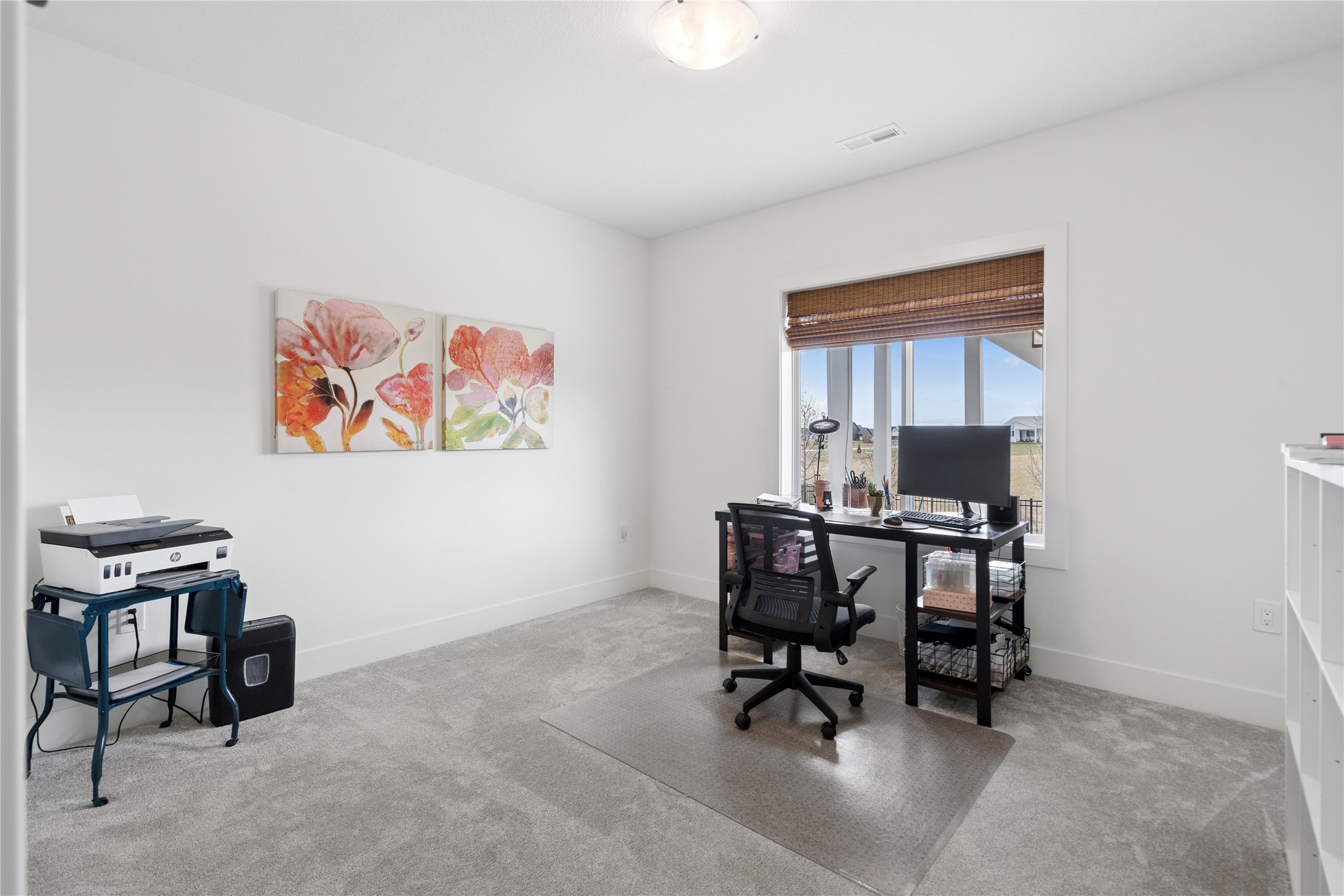 40 NW Valleyview Drive