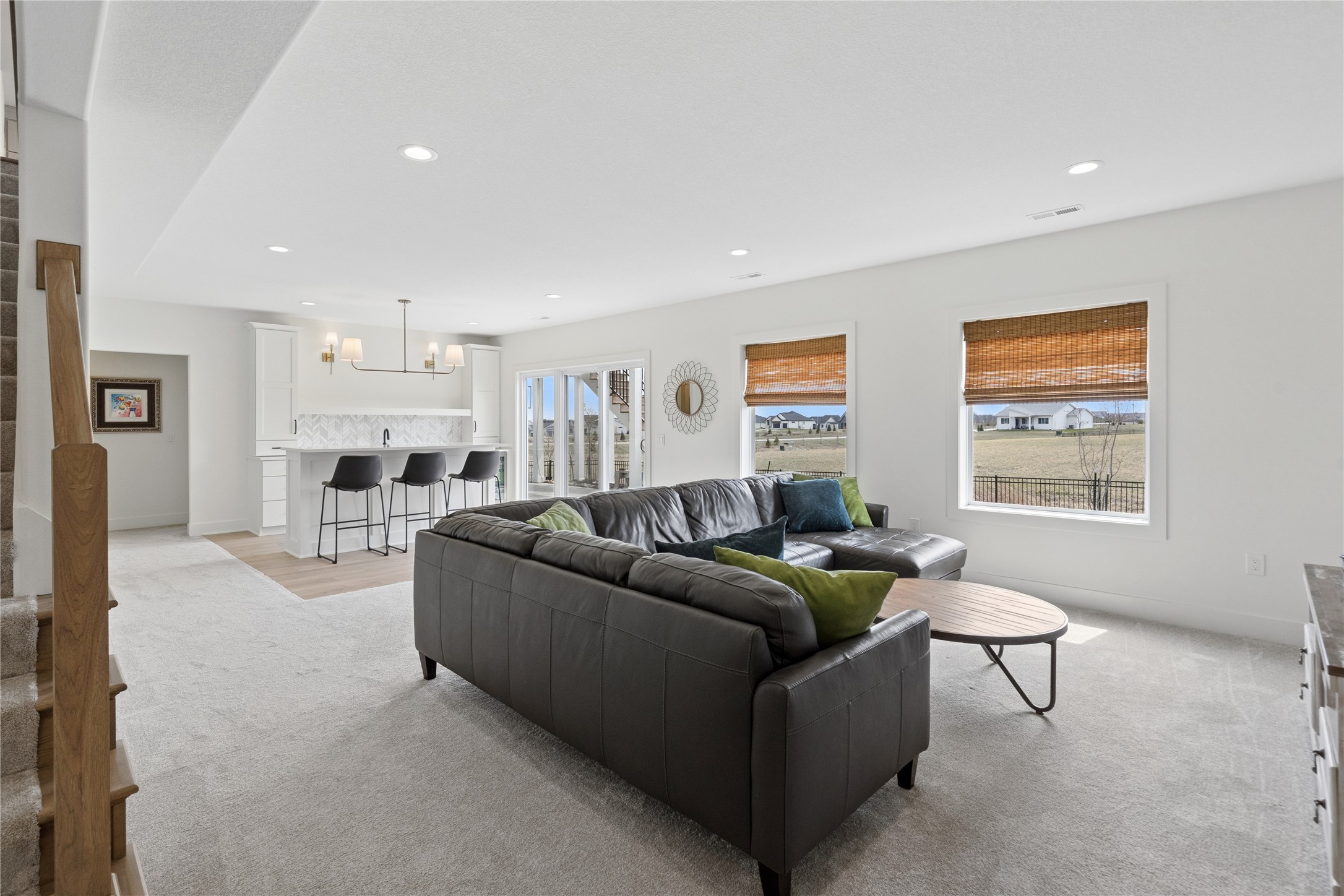 40 NW Valleyview Drive