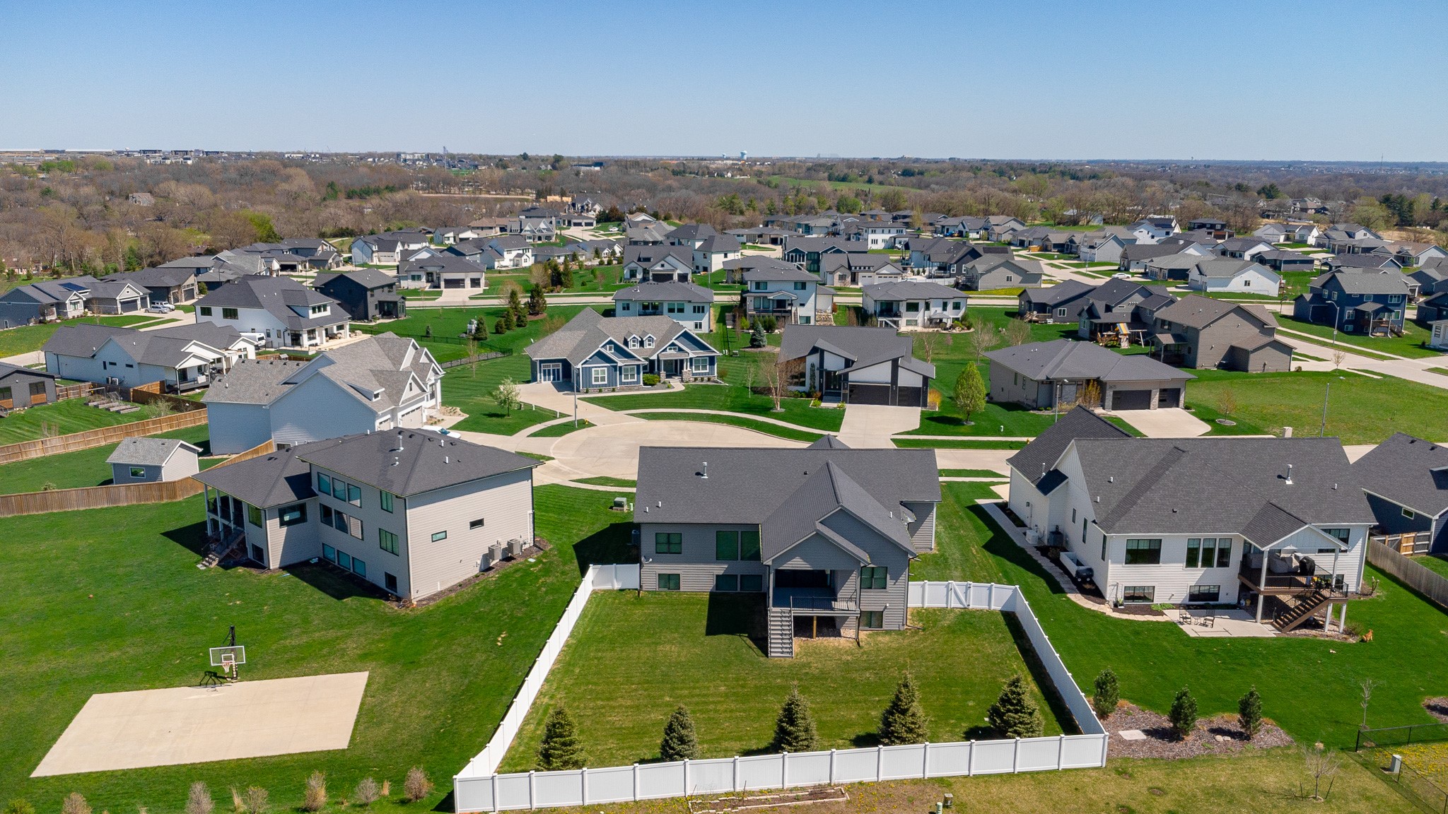 2630 Crescent Ridge Drive