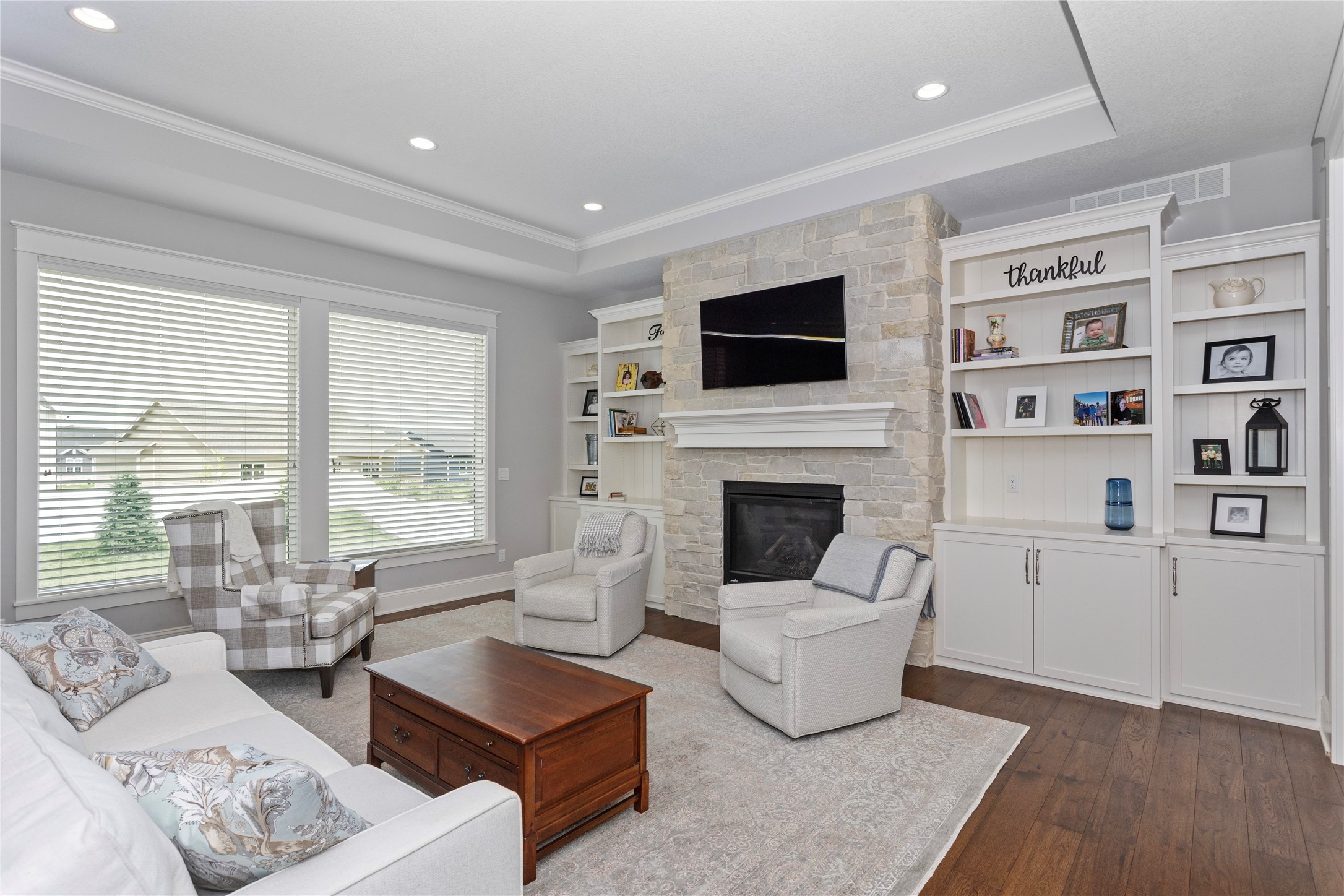 2630 Crescent Ridge Drive