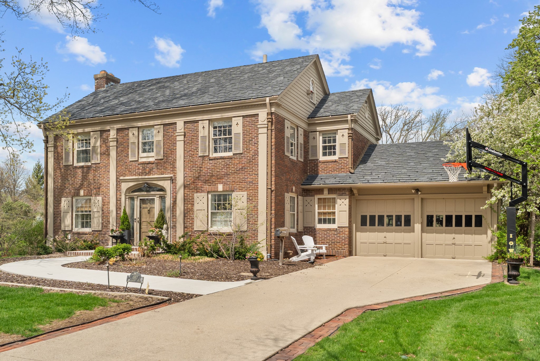 4917 Harwood Drive