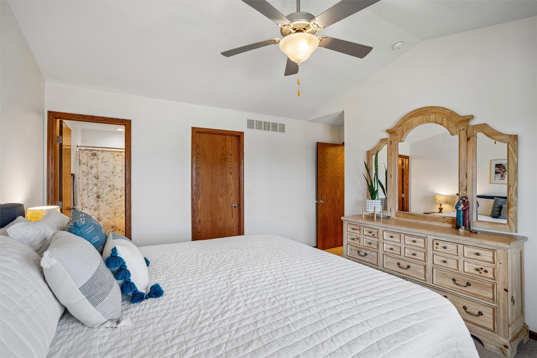 10405 Stonebridge Drive