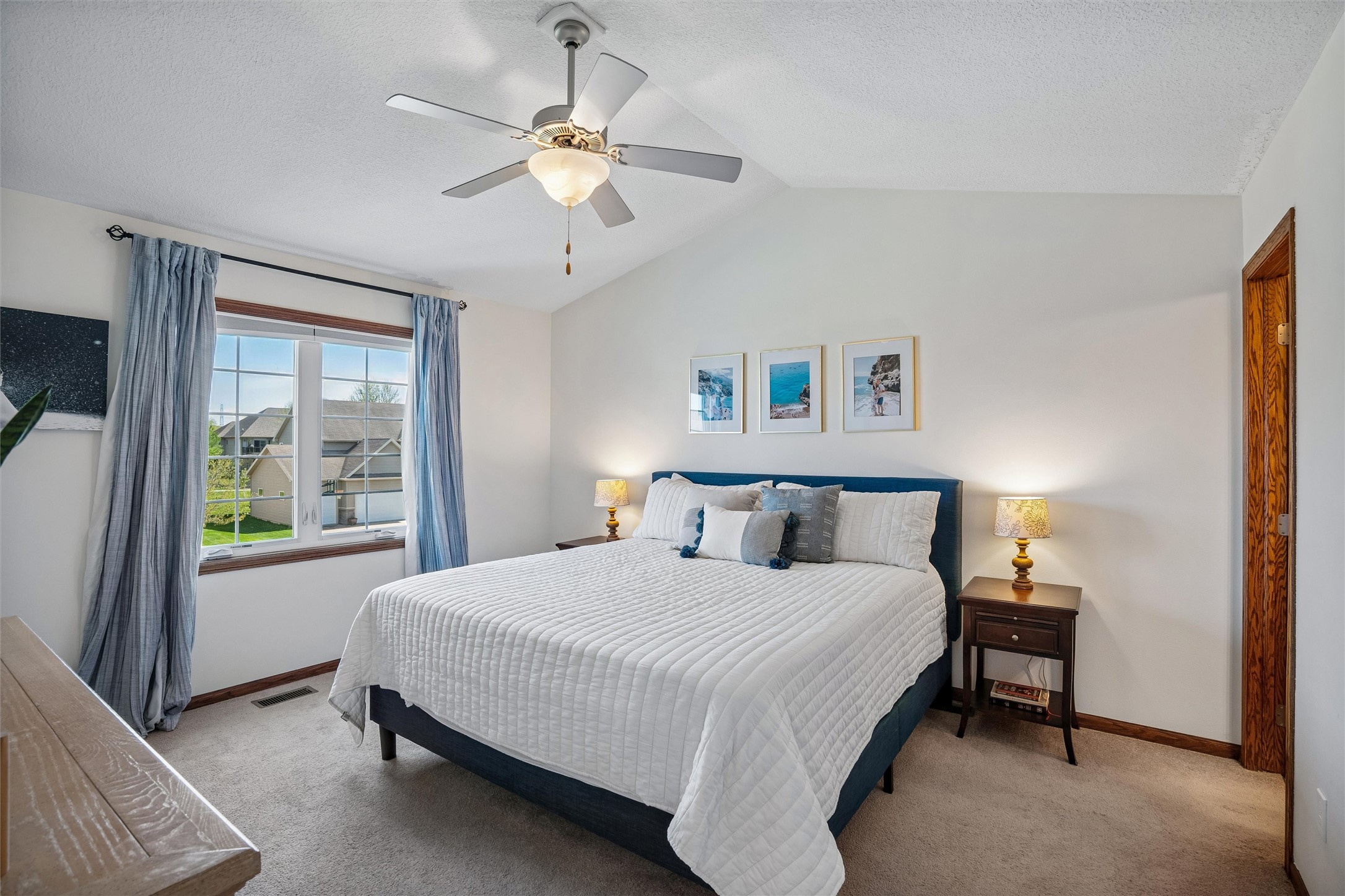 10405 Stonebridge Drive