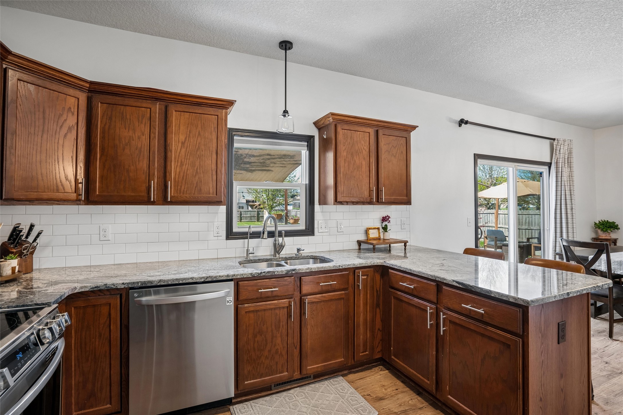10405 Stonebridge Drive