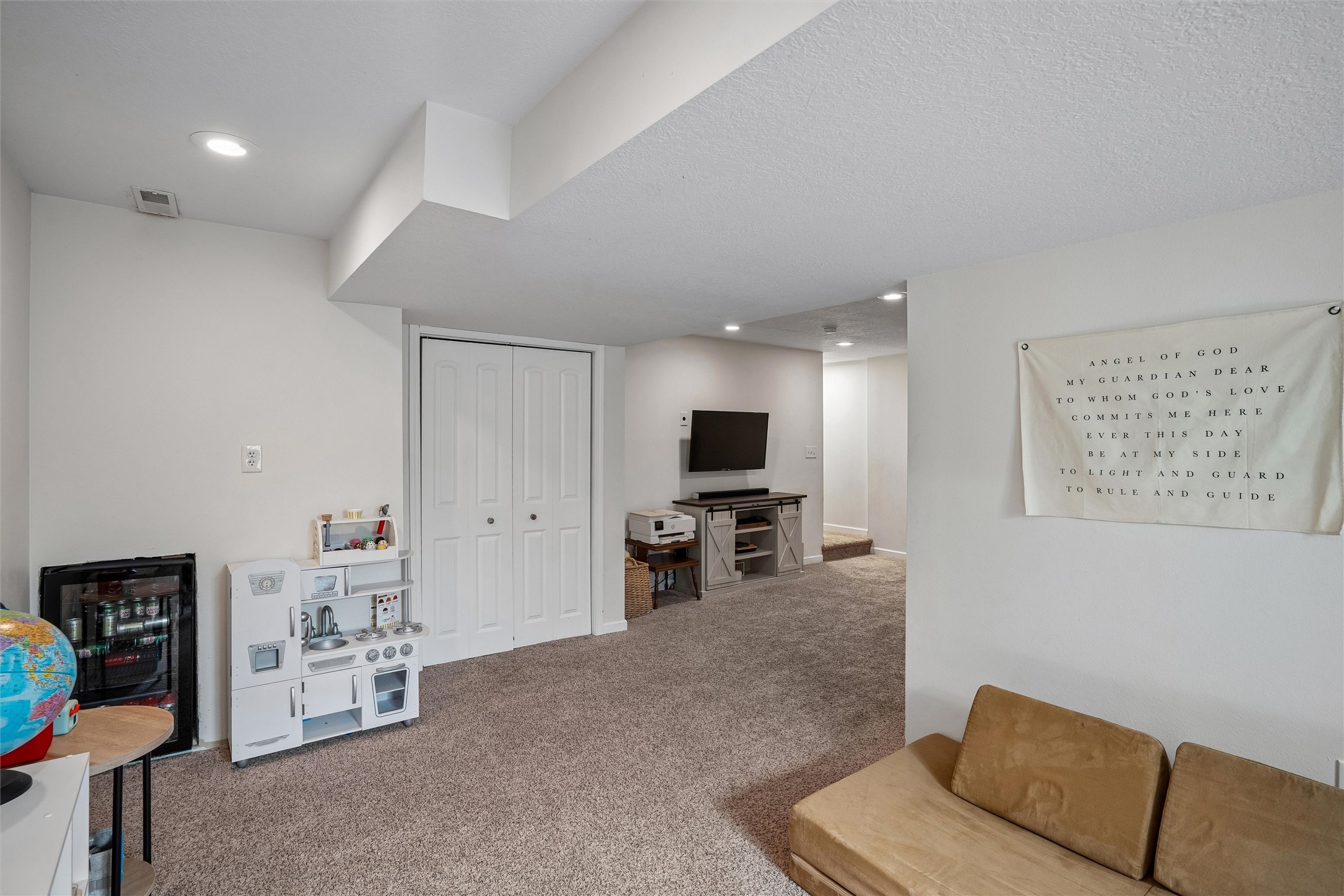 10405 Stonebridge Drive