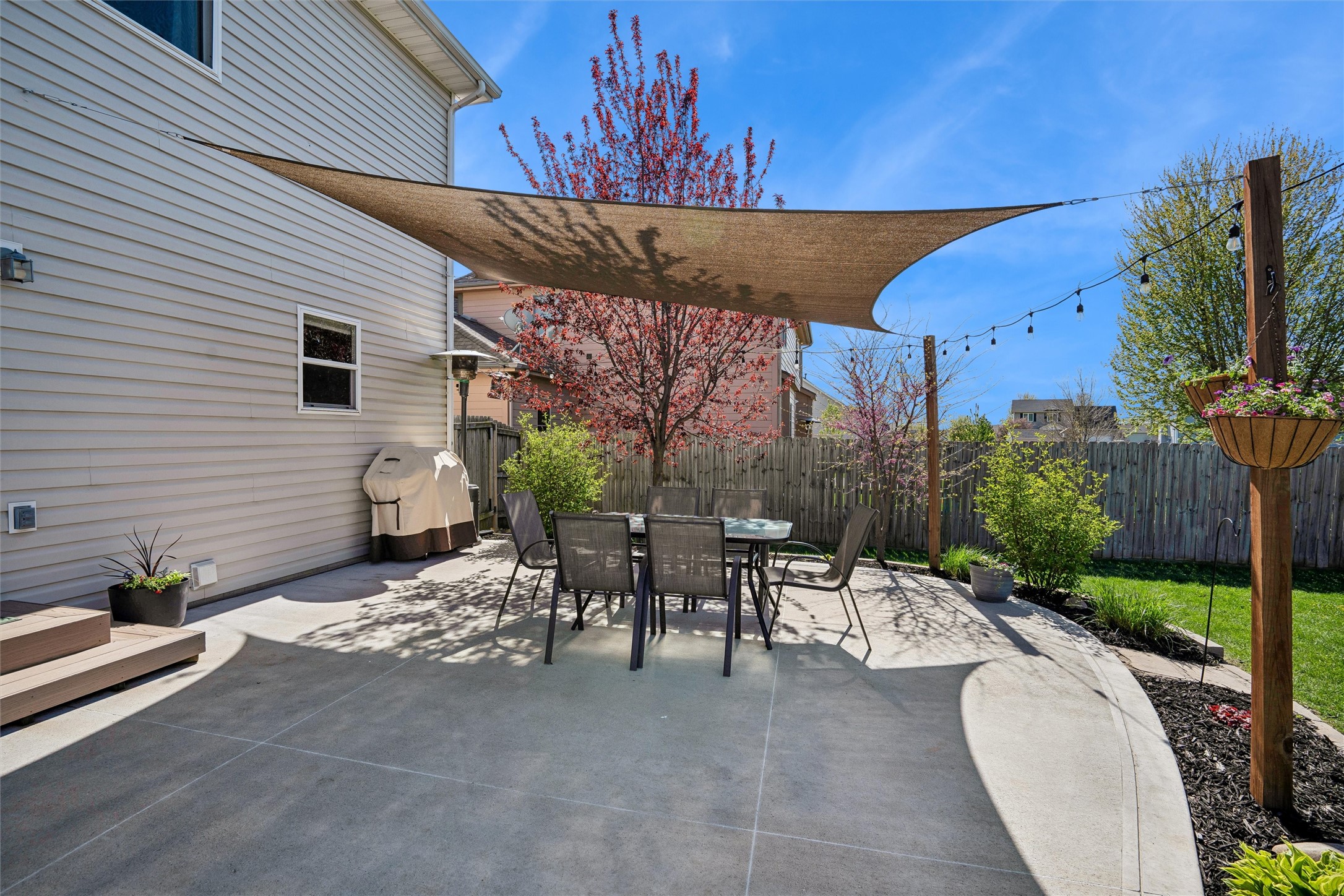 10405 Stonebridge Drive