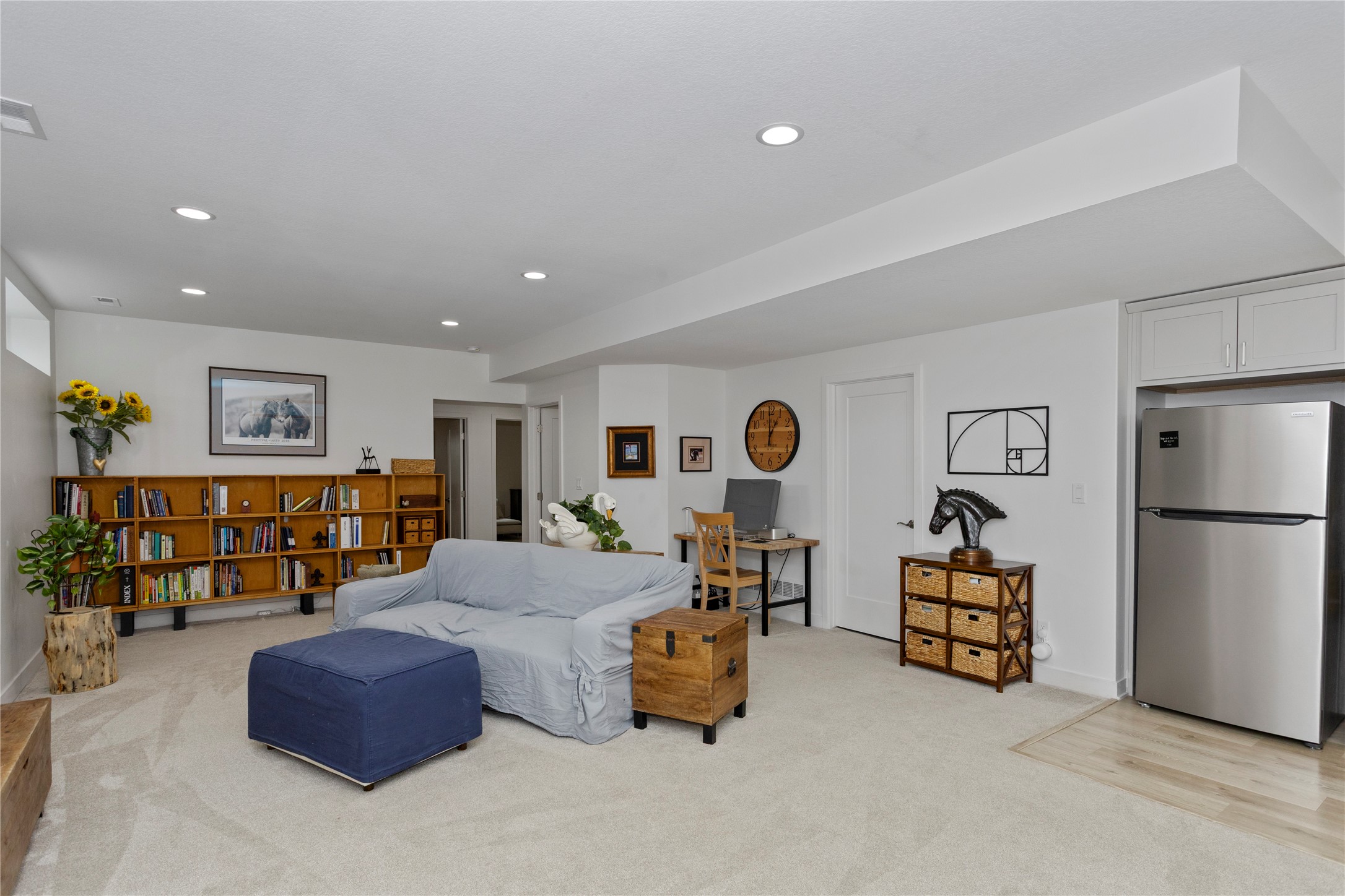 1249 S Wildfire Avenue