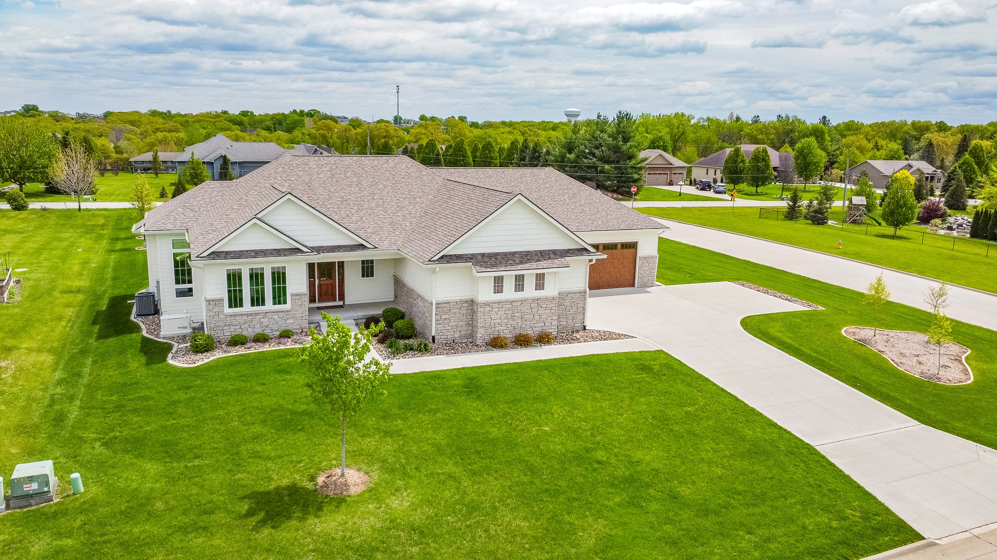 8709 NW 26th Court