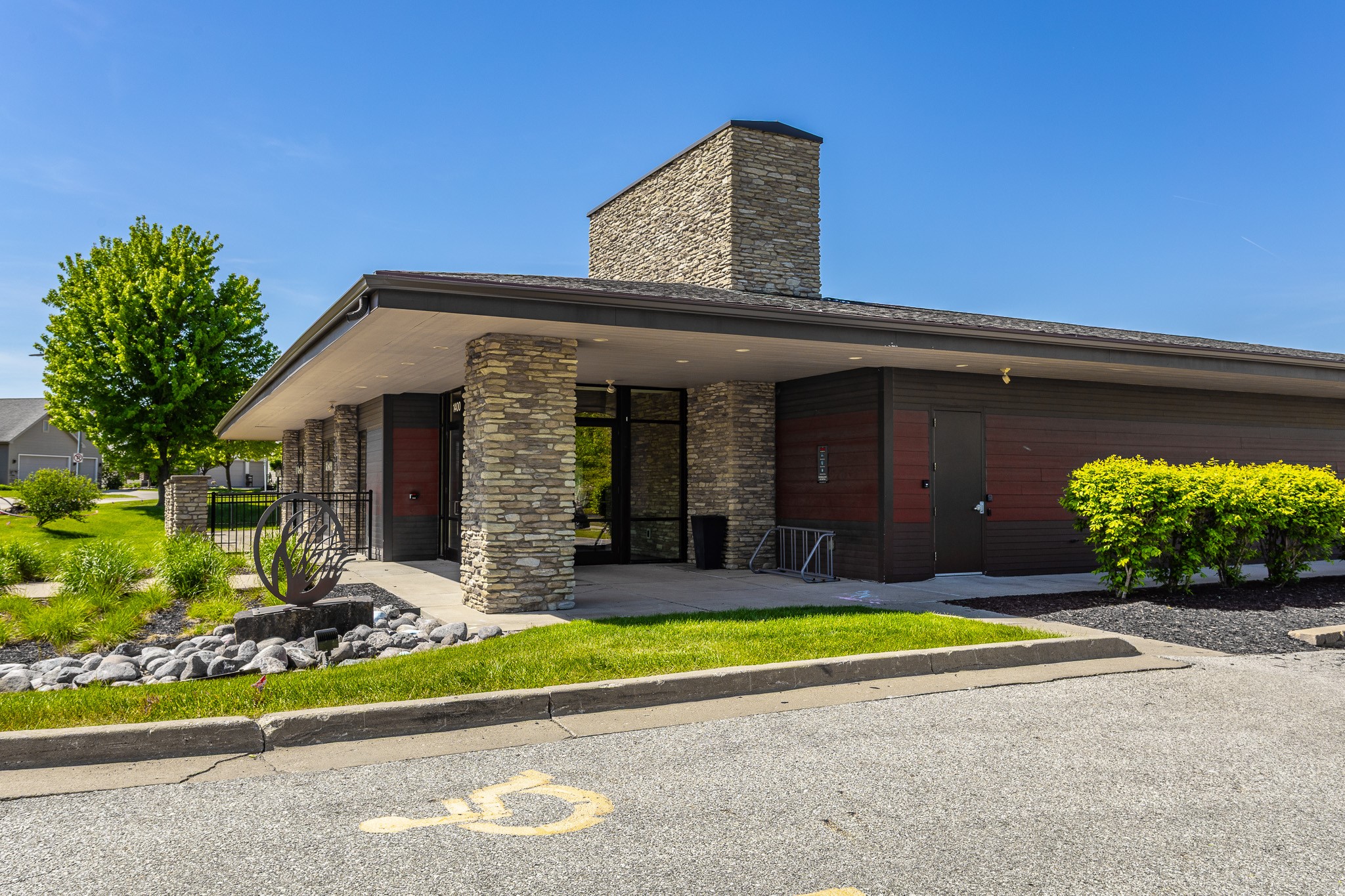 165 SE Booth Avenue