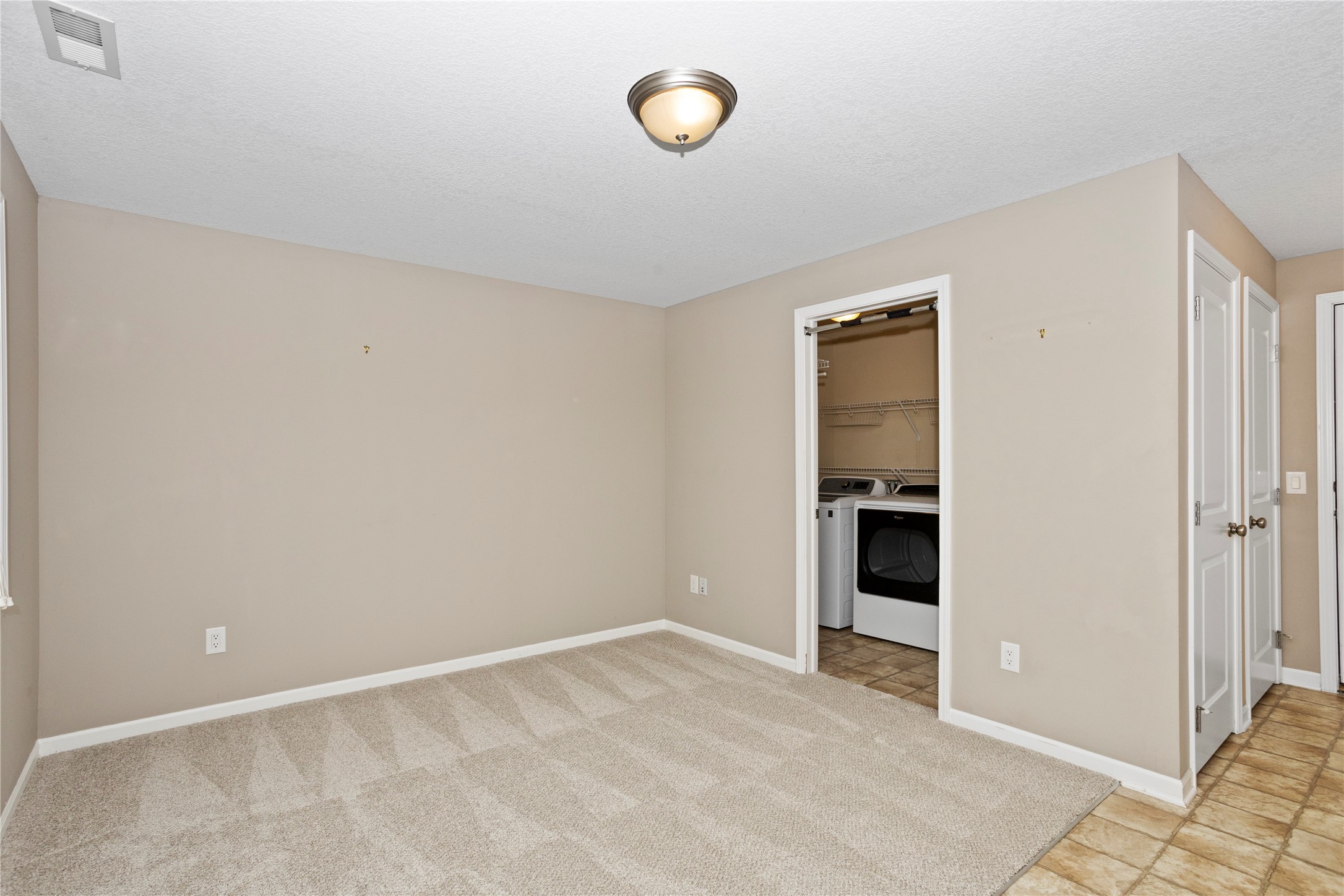 165 SE Booth Avenue