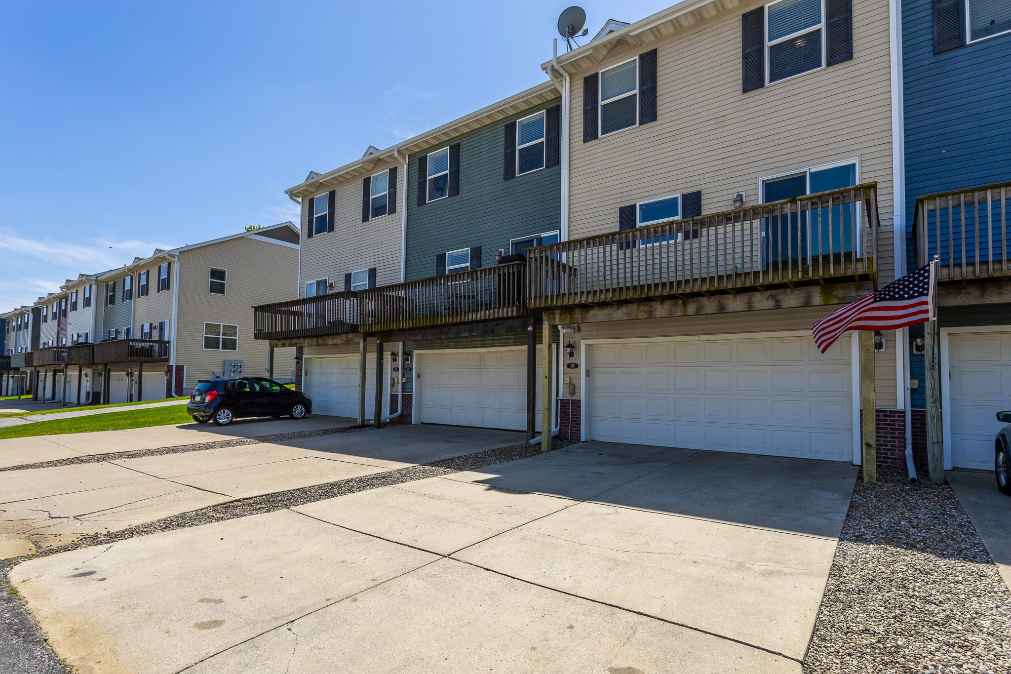 165 SE Booth Avenue