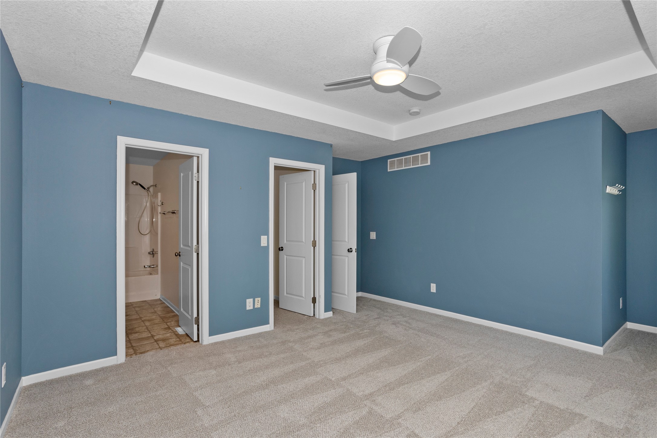 165 SE Booth Avenue