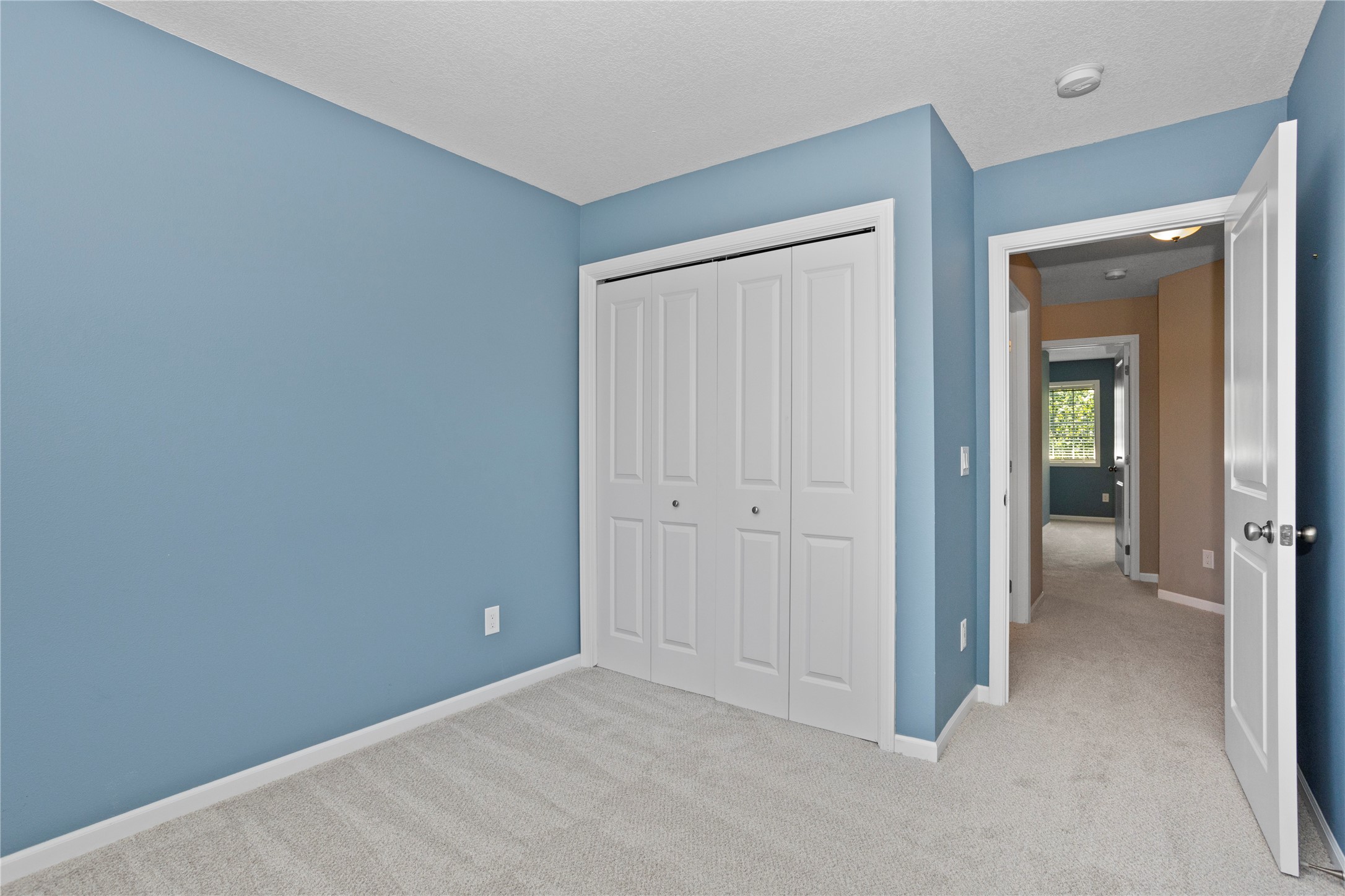 165 SE Booth Avenue