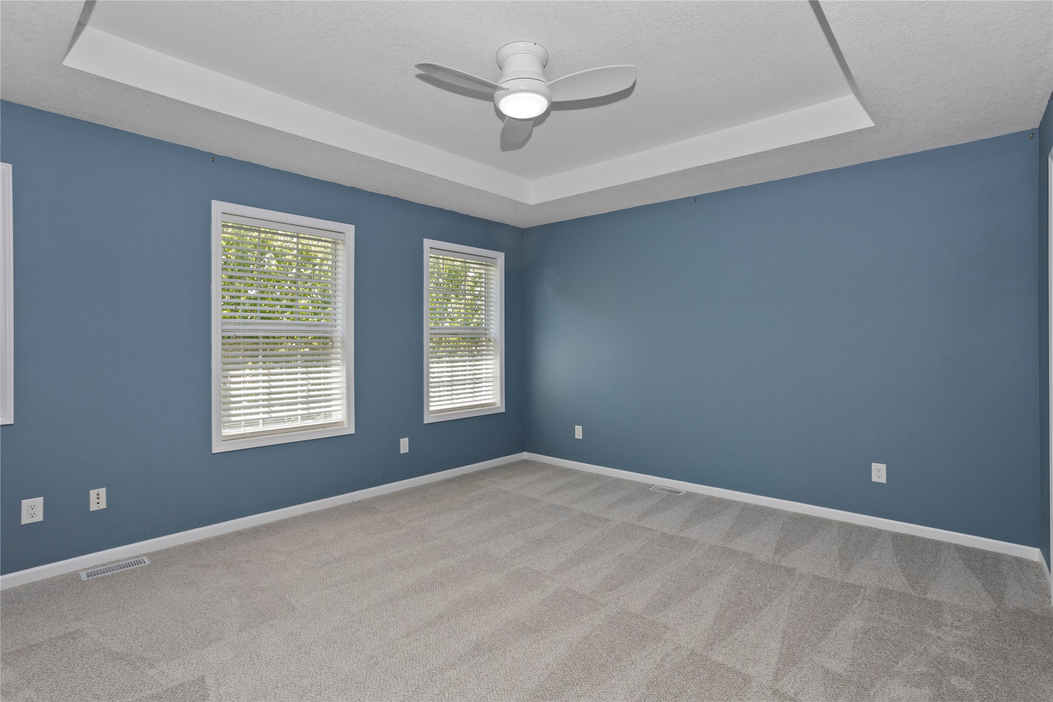 165 SE Booth Avenue
