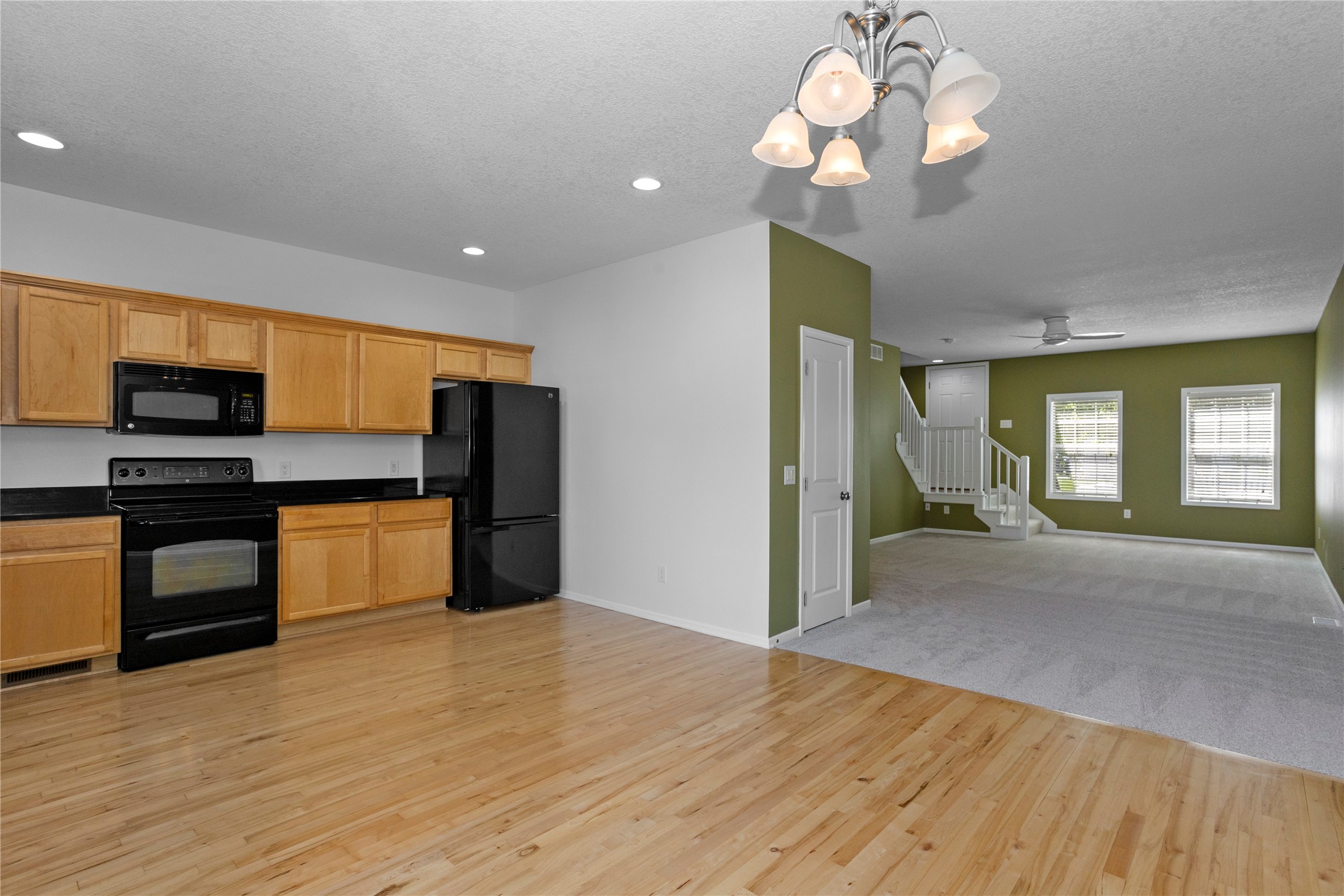 165 SE Booth Avenue