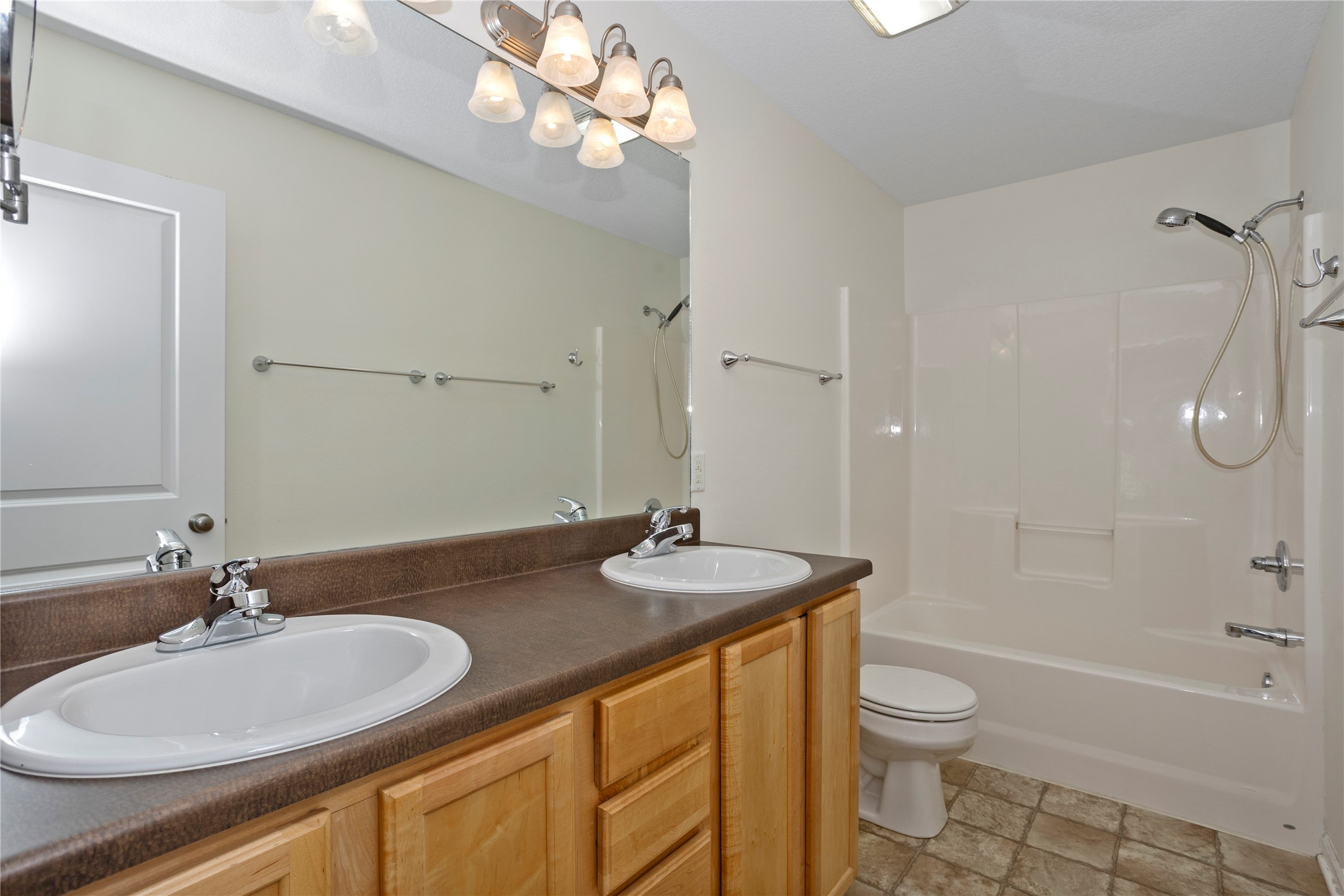 165 SE Booth Avenue