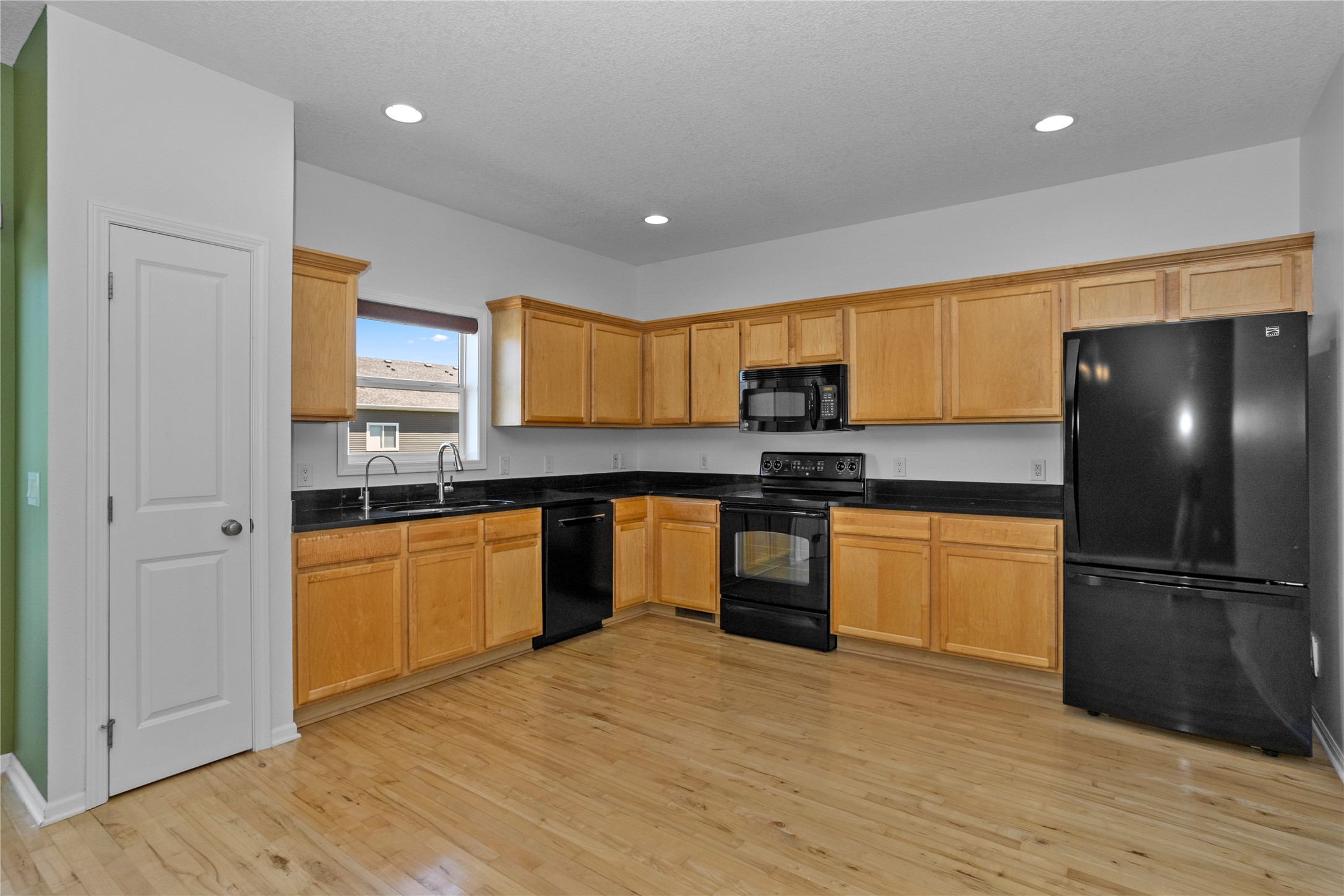 165 SE Booth Avenue
